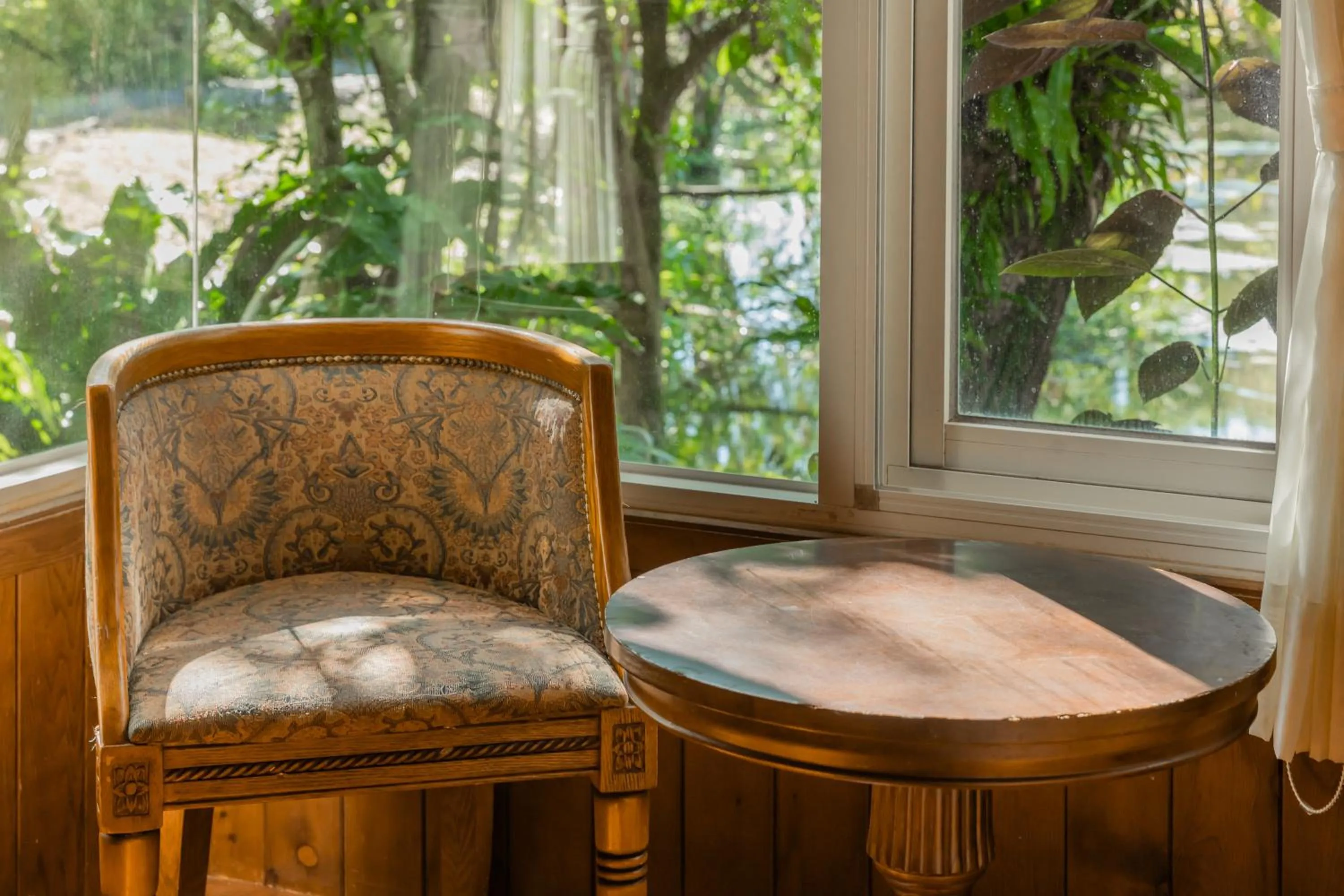 Seating area in Green Forest Villa