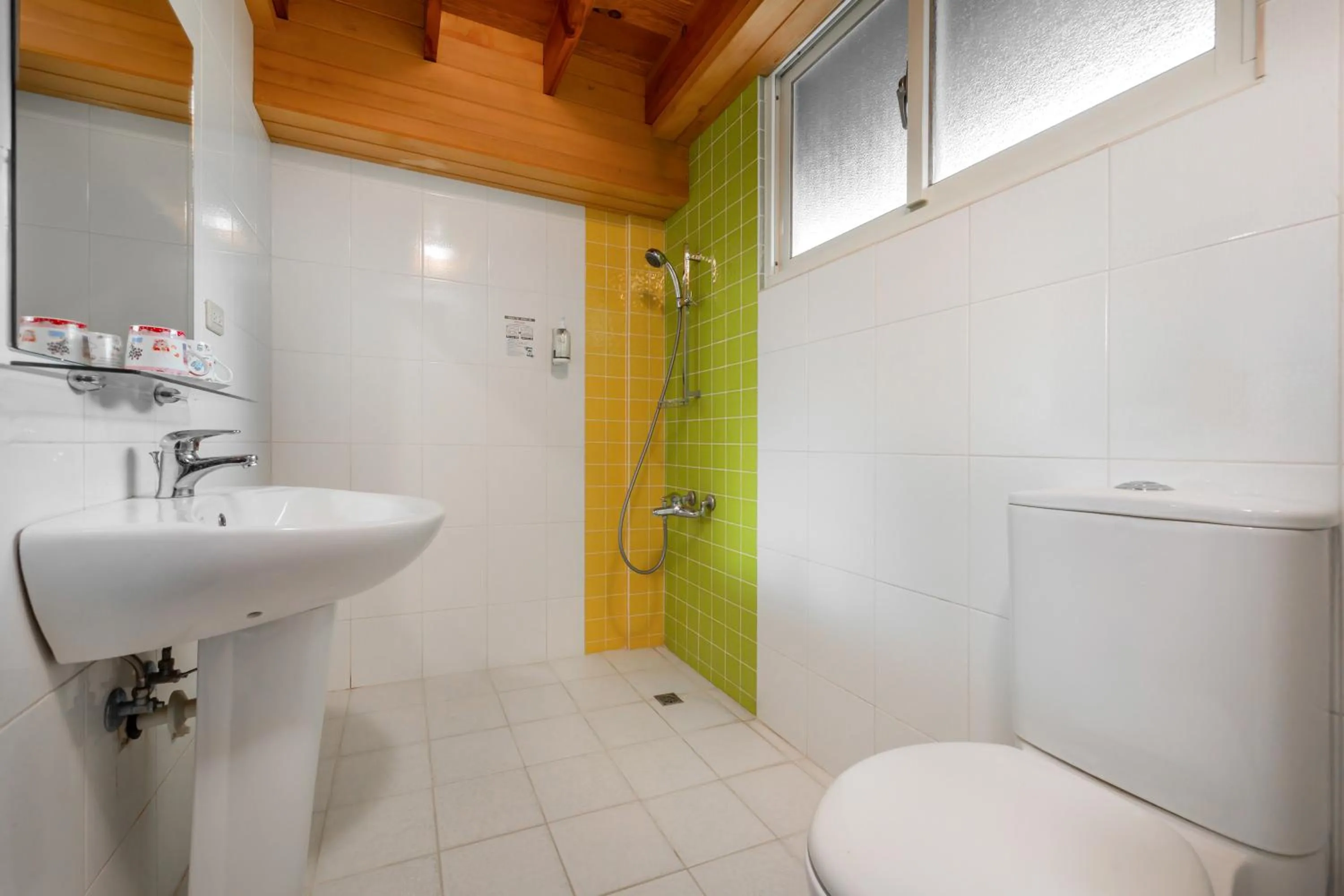 Bathroom in Green Forest Villa