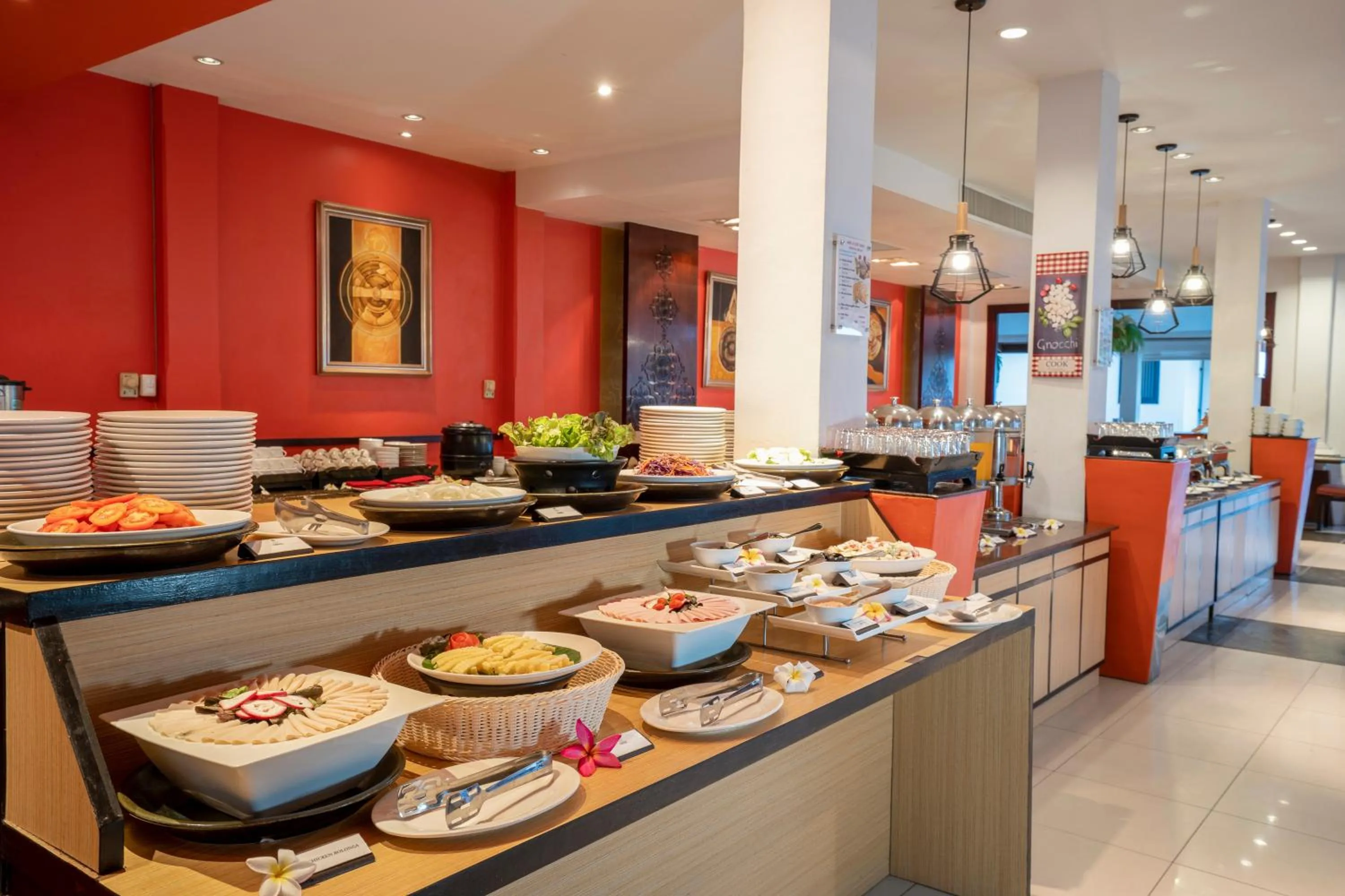 Restaurant/places to eat in The Briza Beach Resort, Samui - SHA Plus