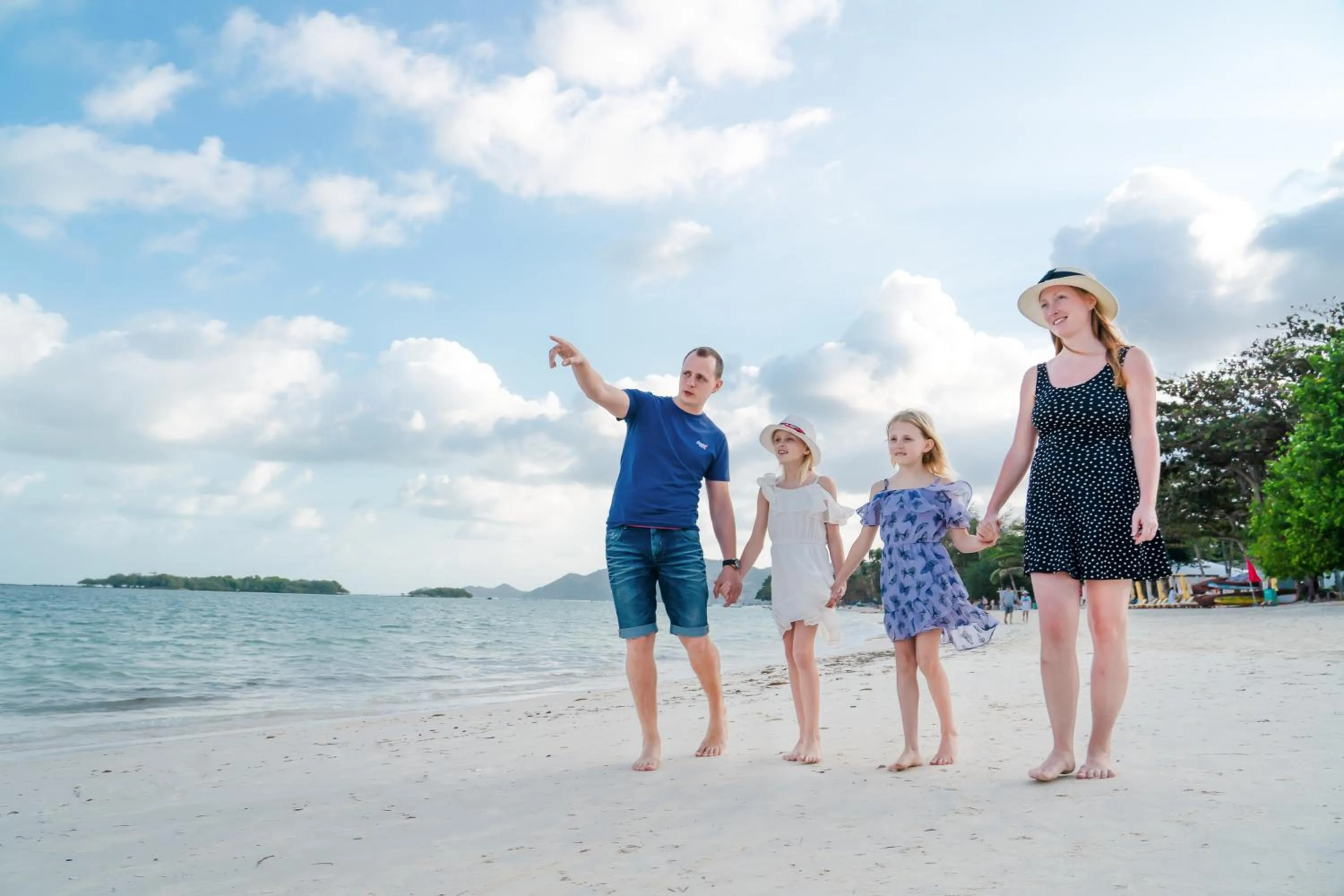 Activities in The Briza Beach Resort, Samui - SHA Plus