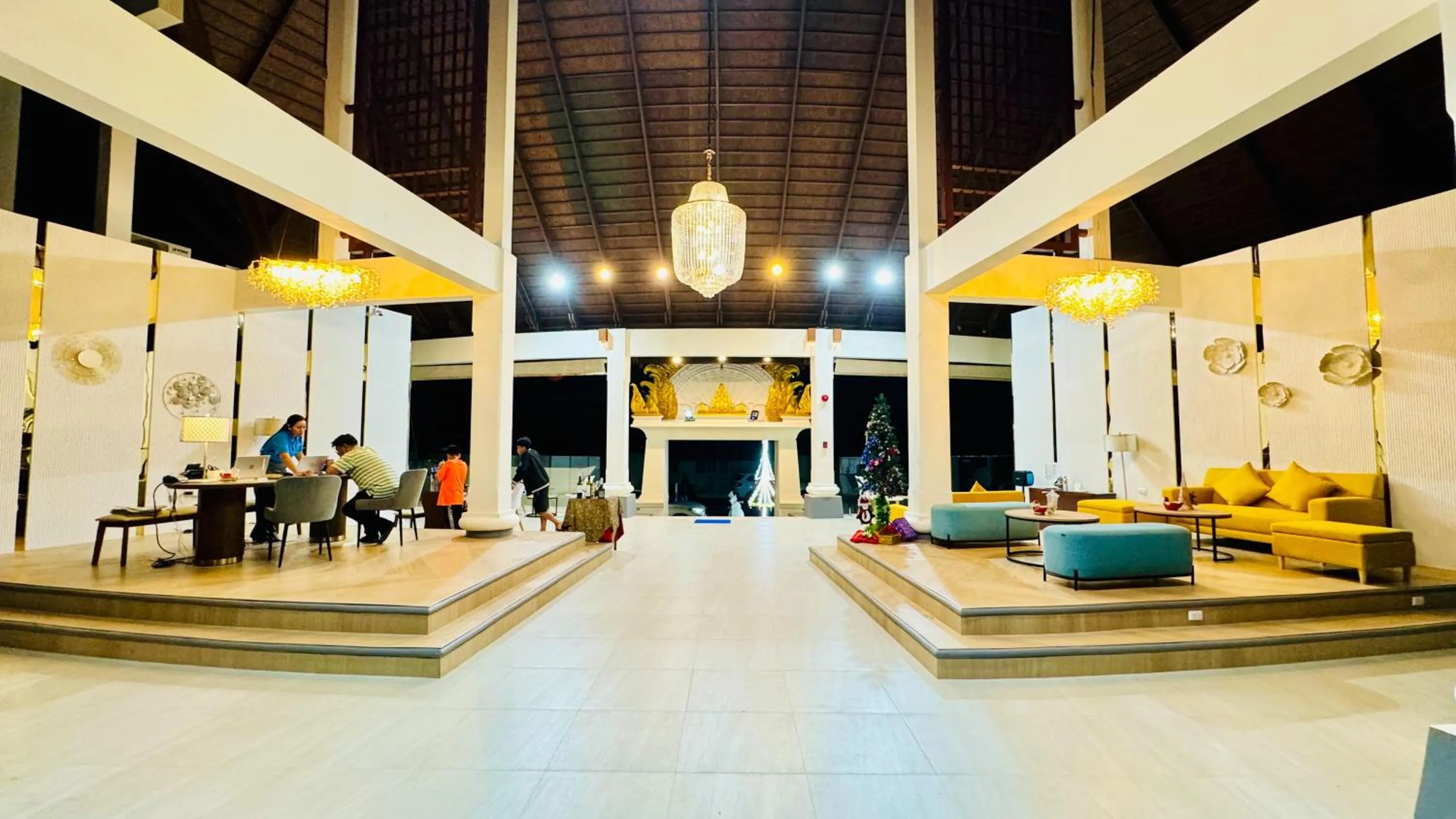 Lobby or reception in The Briza Beach Resort, Samui - SHA Plus