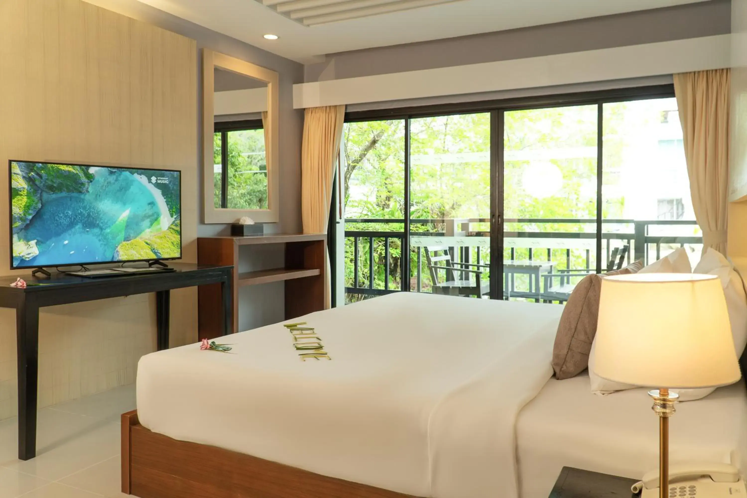 Deluxe Double or Twin Room in Phuvaree Resort Deluxe Double or Twin Room in Phuvaree Resort