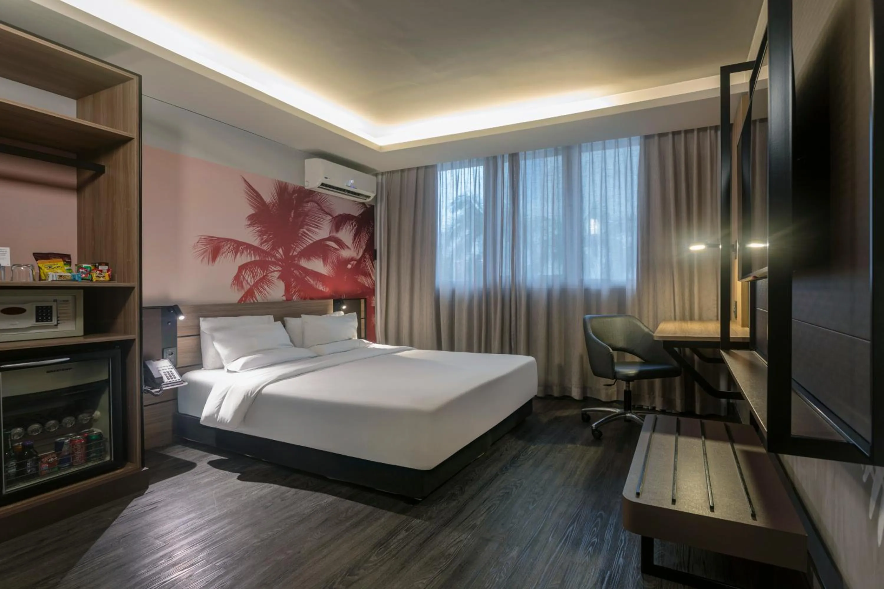 acessibility, Bed in Novotel Sao Paulo Morumbi