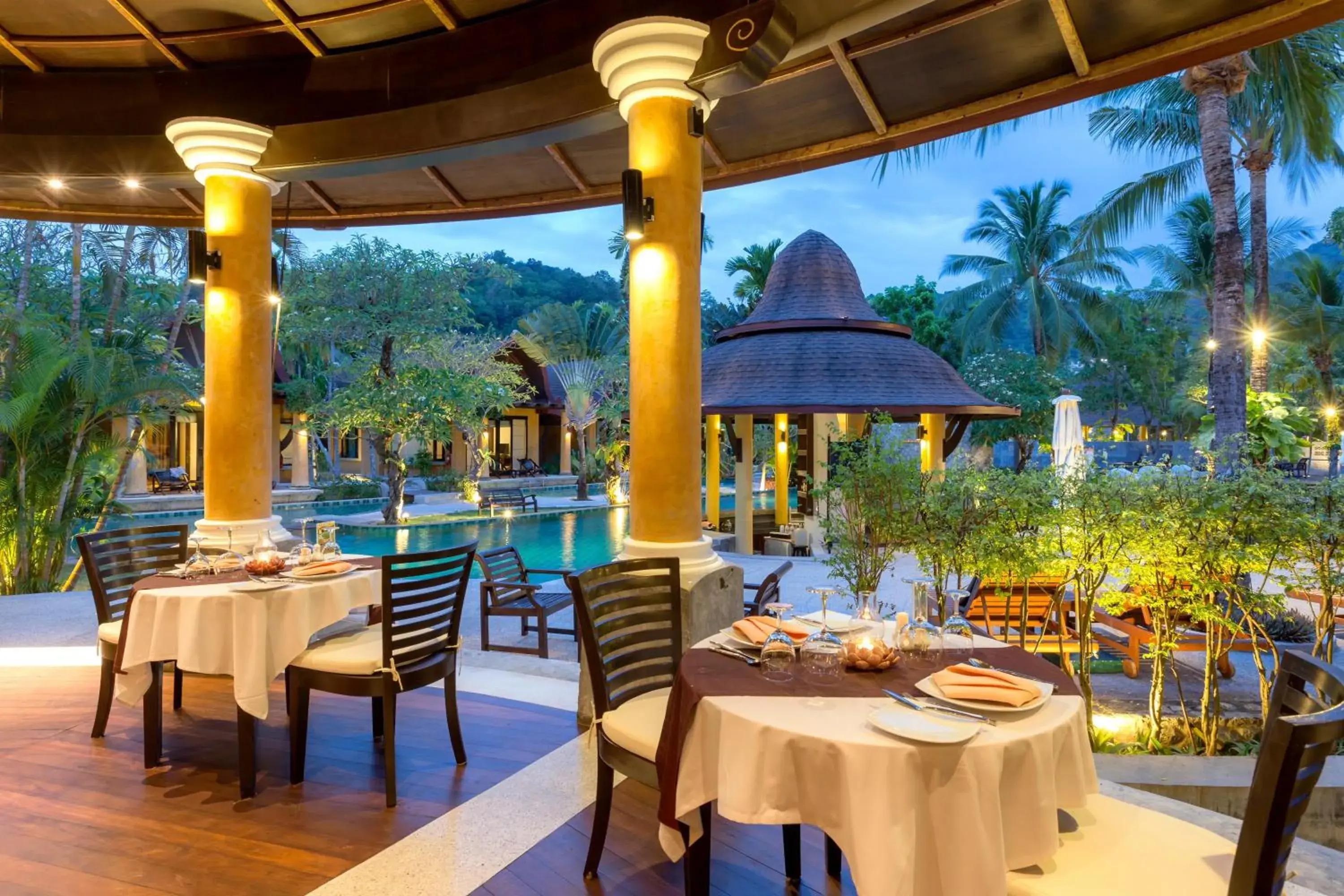 Restaurant/places to eat in The Village Resort - SHA Plus Restaurant/places to eat in The Village Resort - SHA Plus