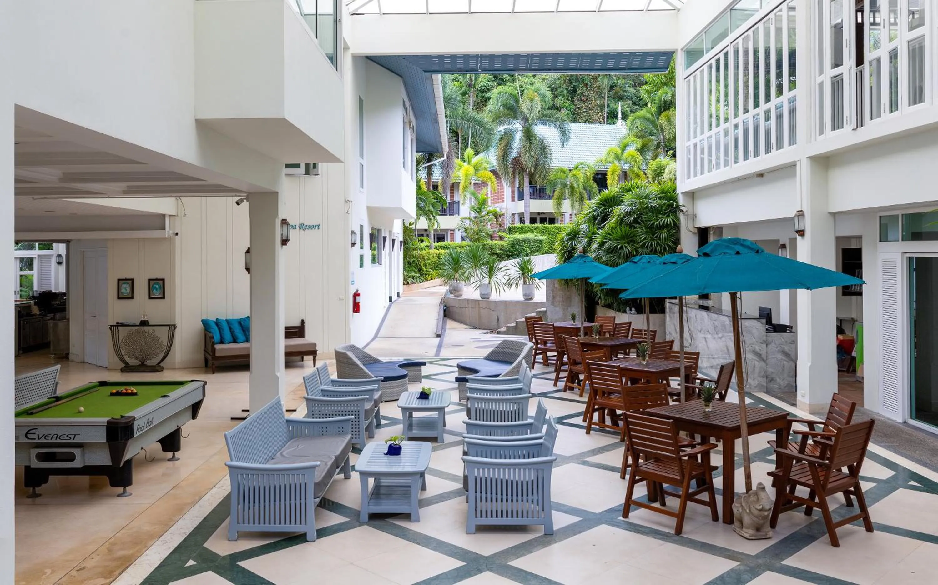Living room in Krabi Tipa Resort
