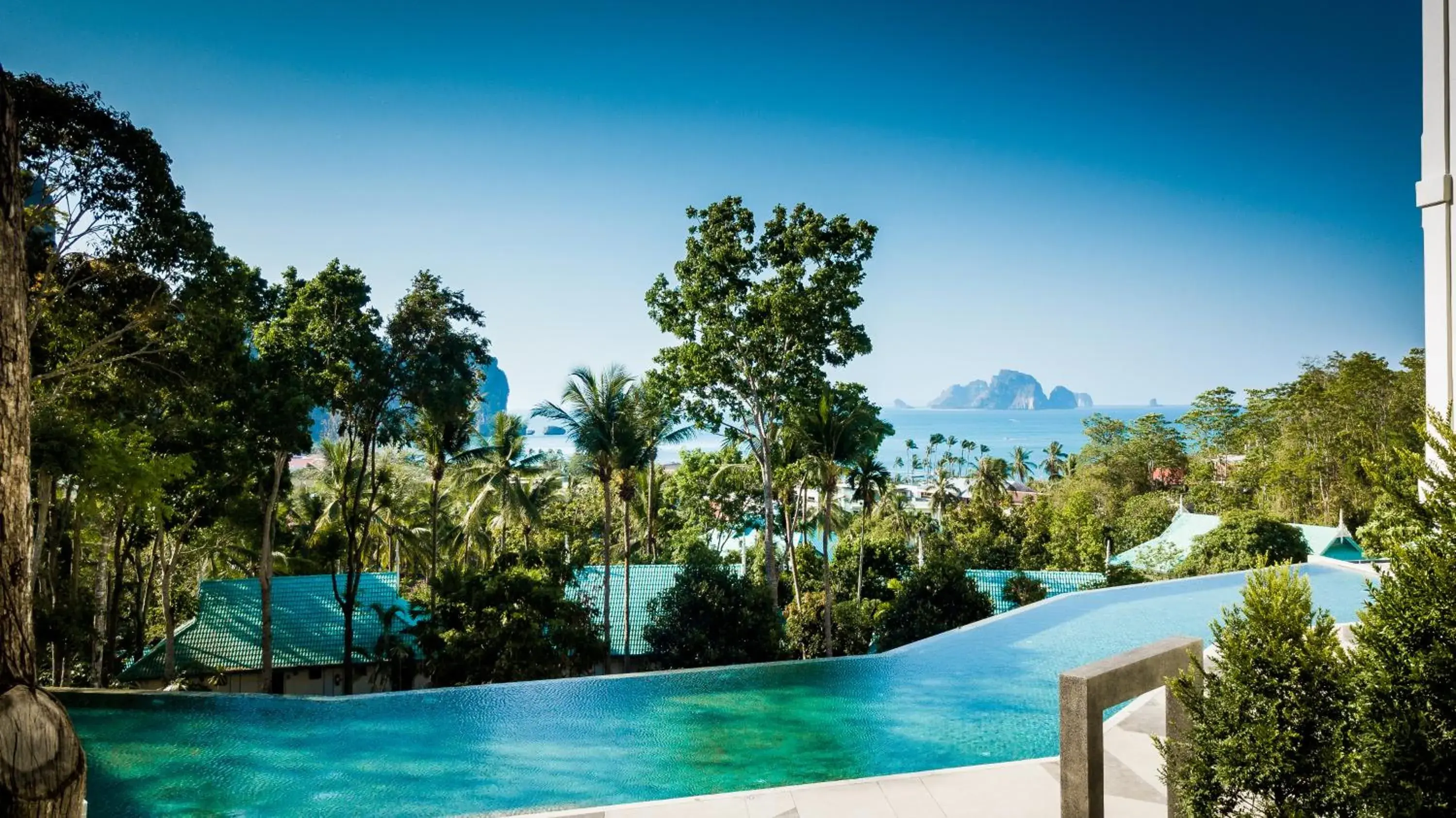 Pool view in Krabi Tipa Resort Pool view in Krabi Tipa Resort