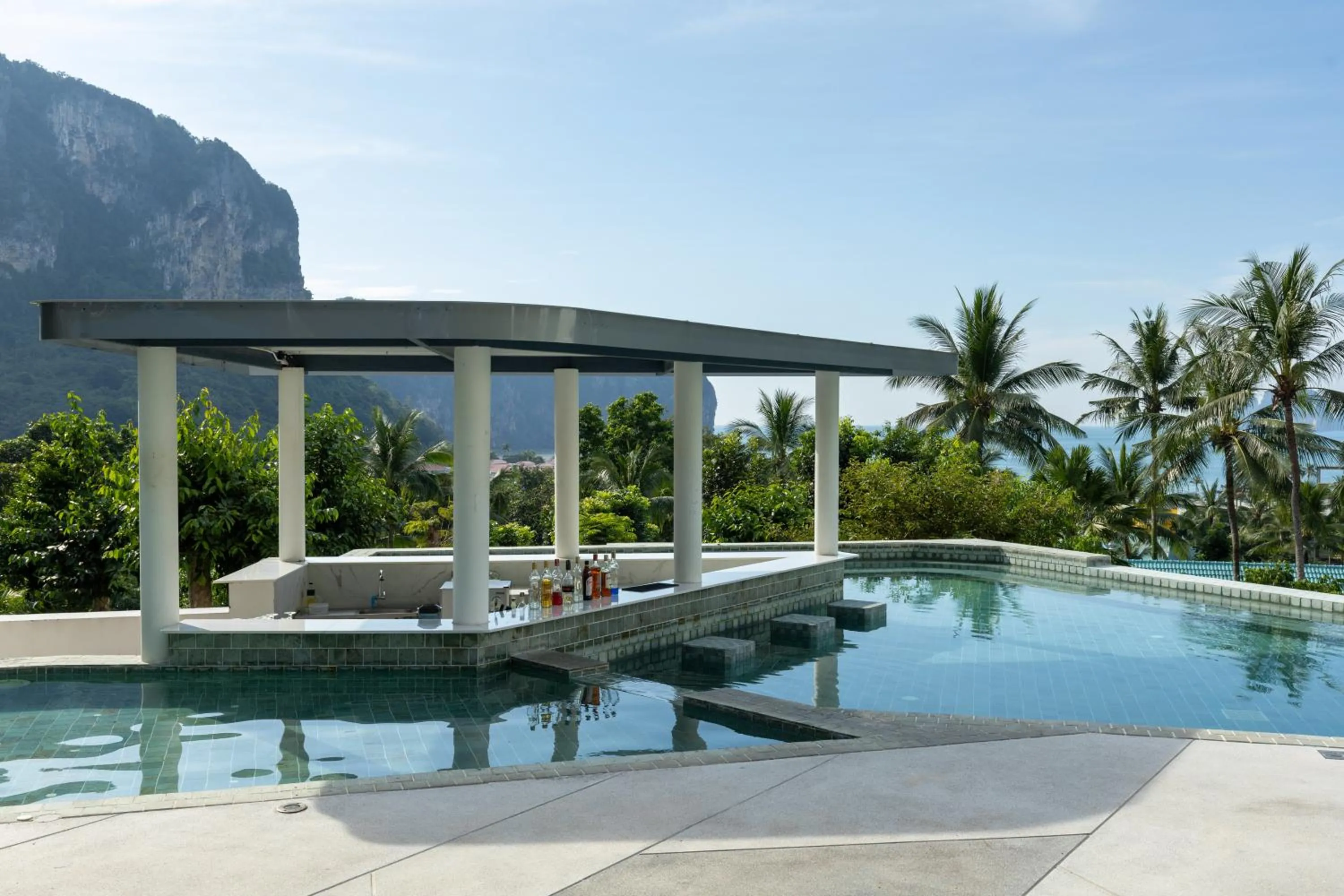 Swimming pool in Krabi Tipa Resort