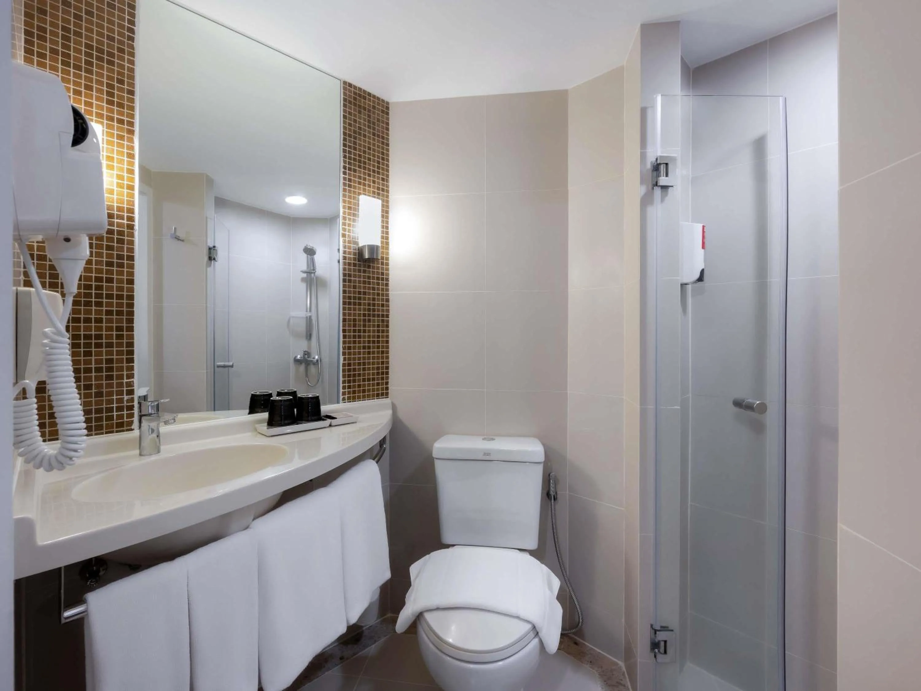 Bedroom in Ibis Bangkok Sukhumvit 4