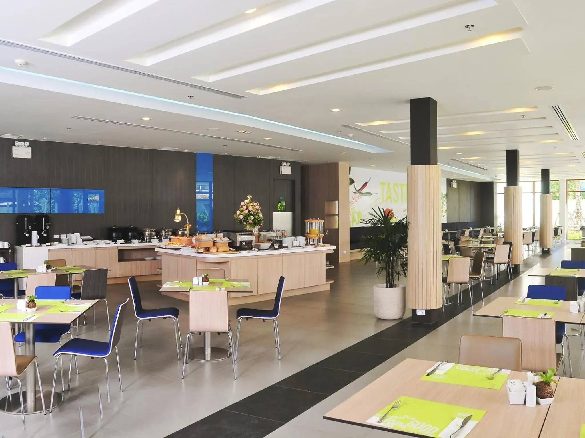 Restaurant/places to eat in Ibis Phuket Kata Restaurant/places to eat in Ibis Phuket Kata