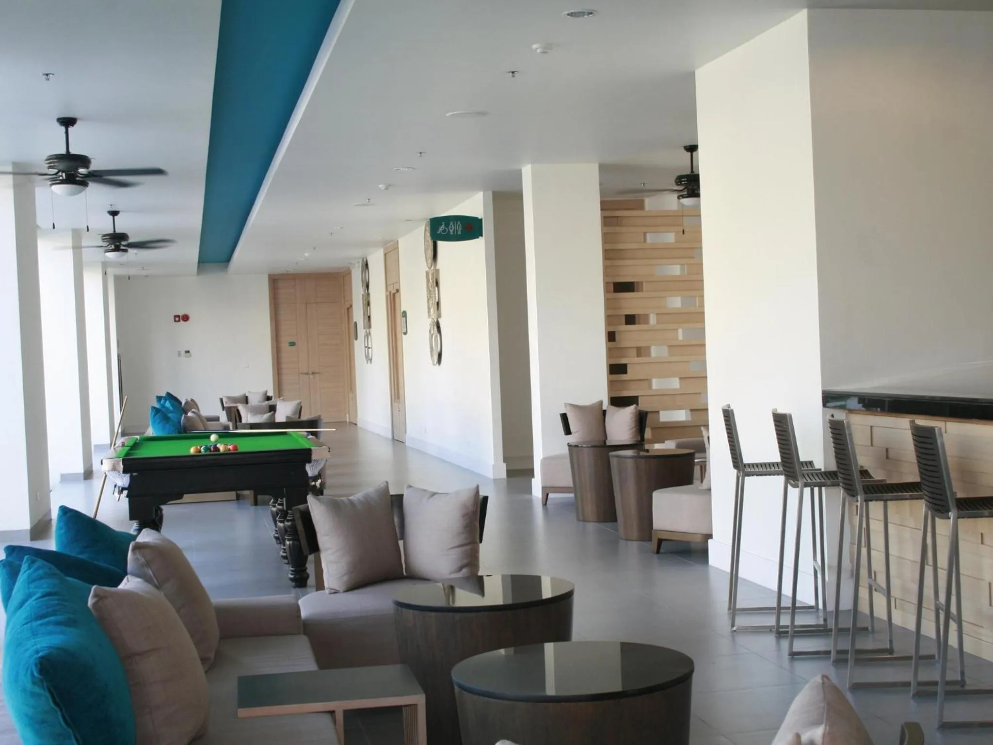 Billiard in Ibis Phuket Kata