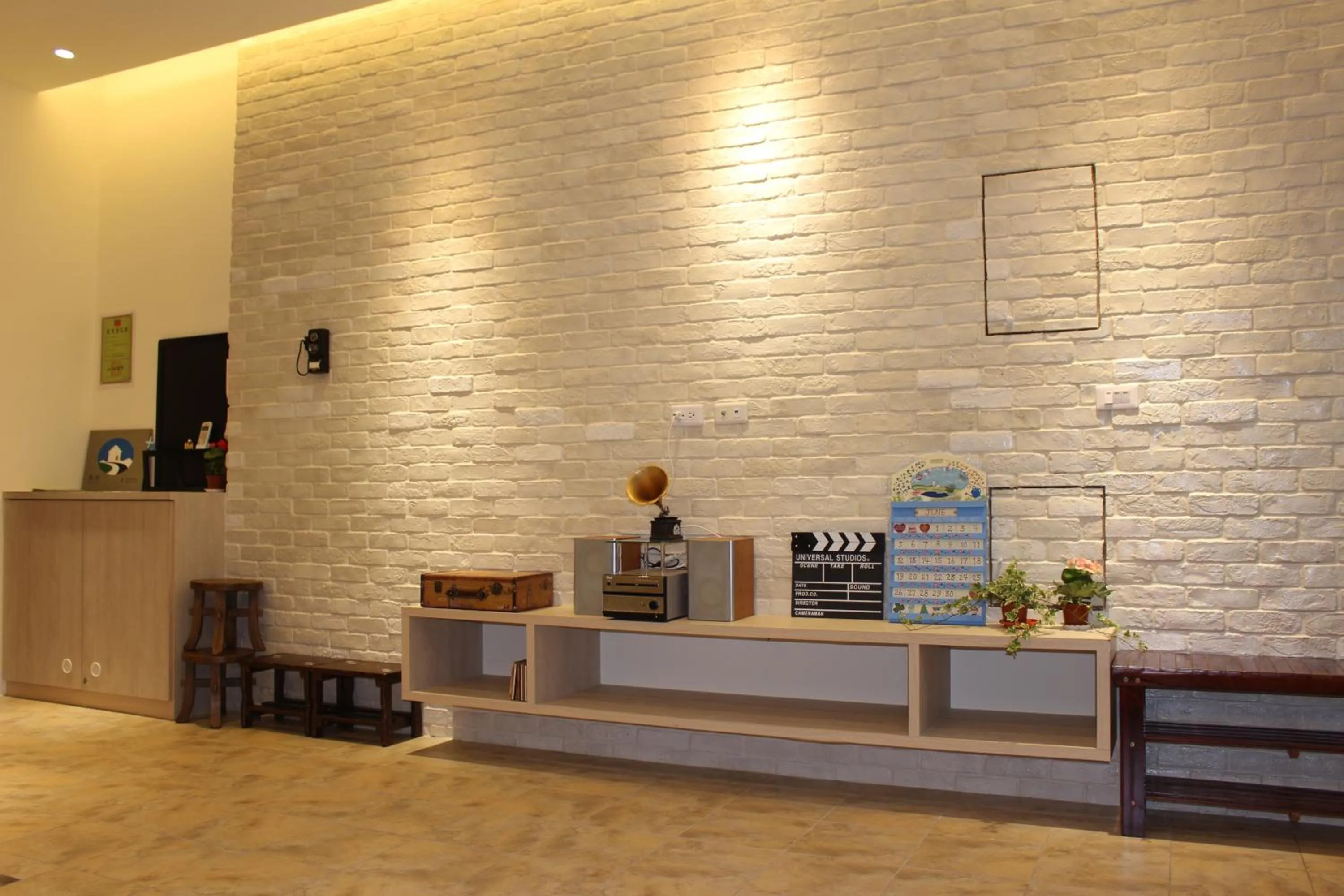 Communal lounge/ TV room in Mysig