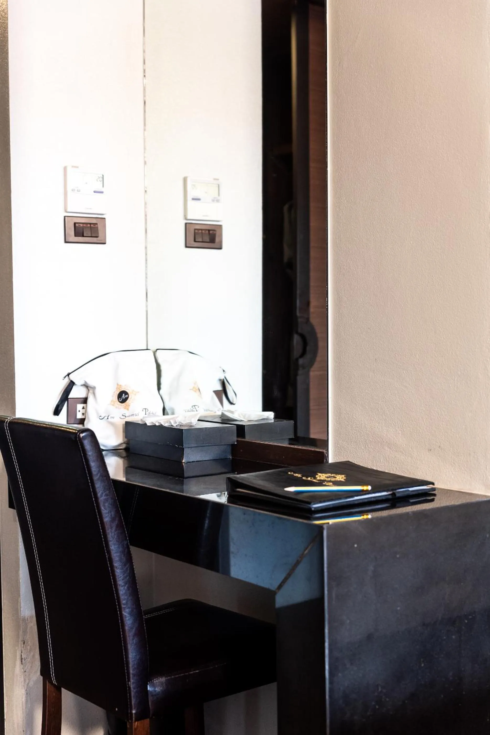 Living room in Am Samui Palace