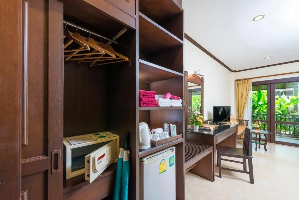 TV and multimedia in Am Samui Palace