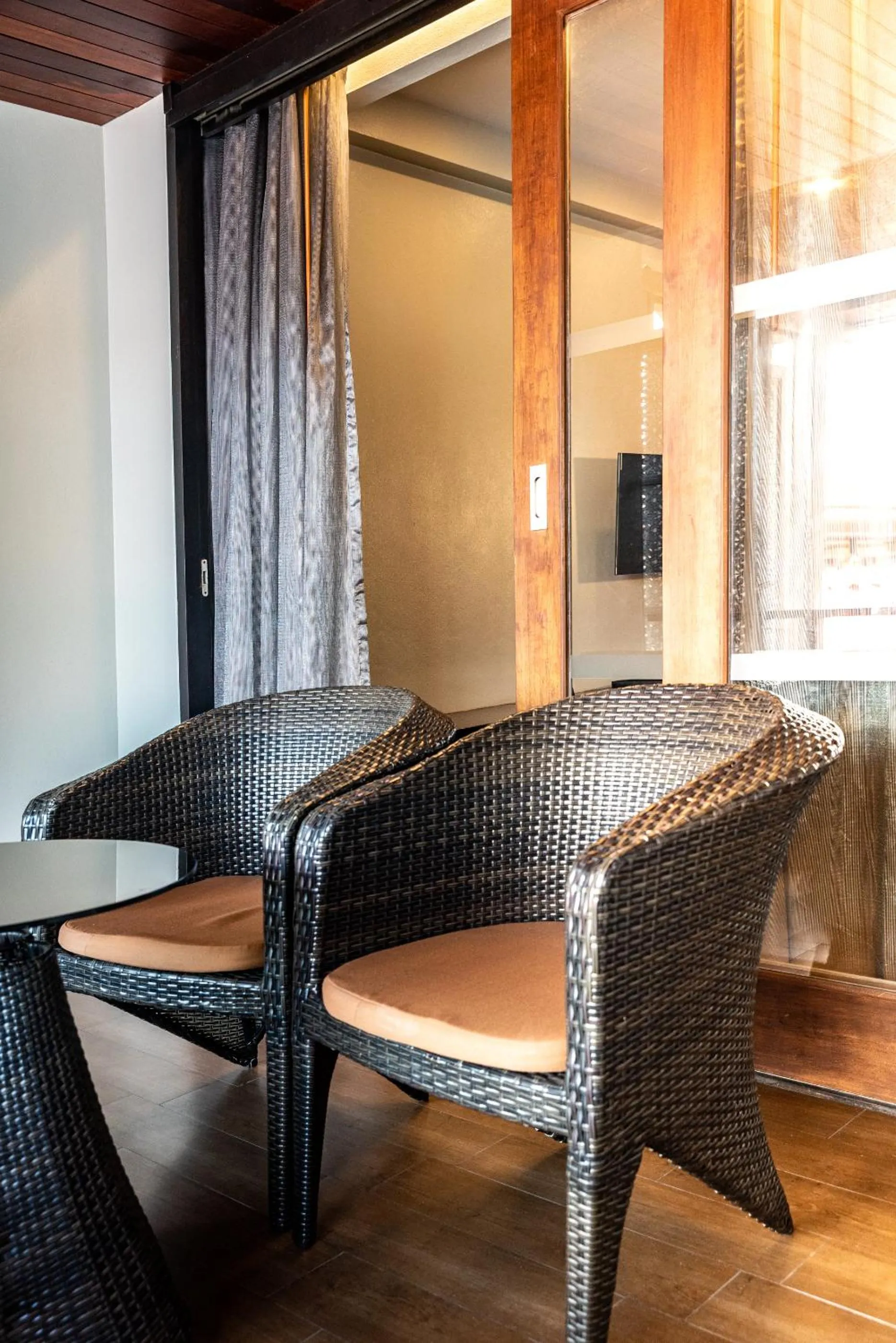 Seating area in Am Samui Palace