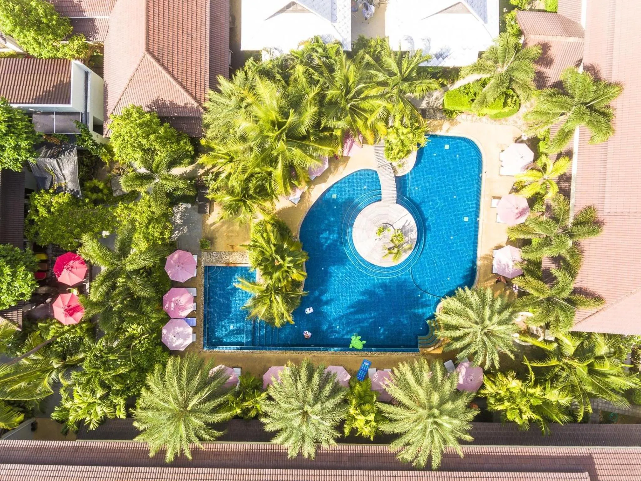 Swimming pool in Am Samui Palace