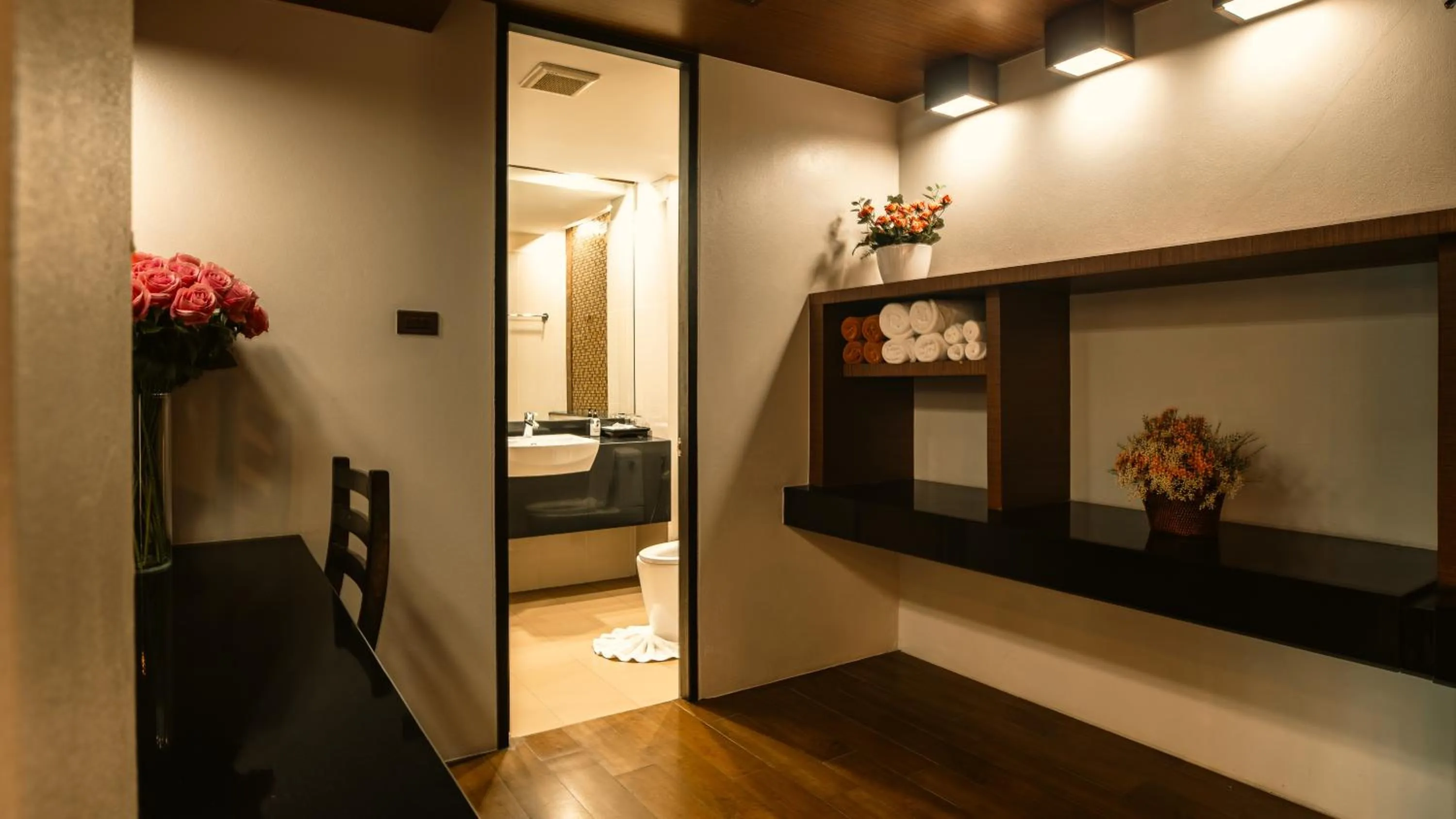 Living room in Am Samui Palace