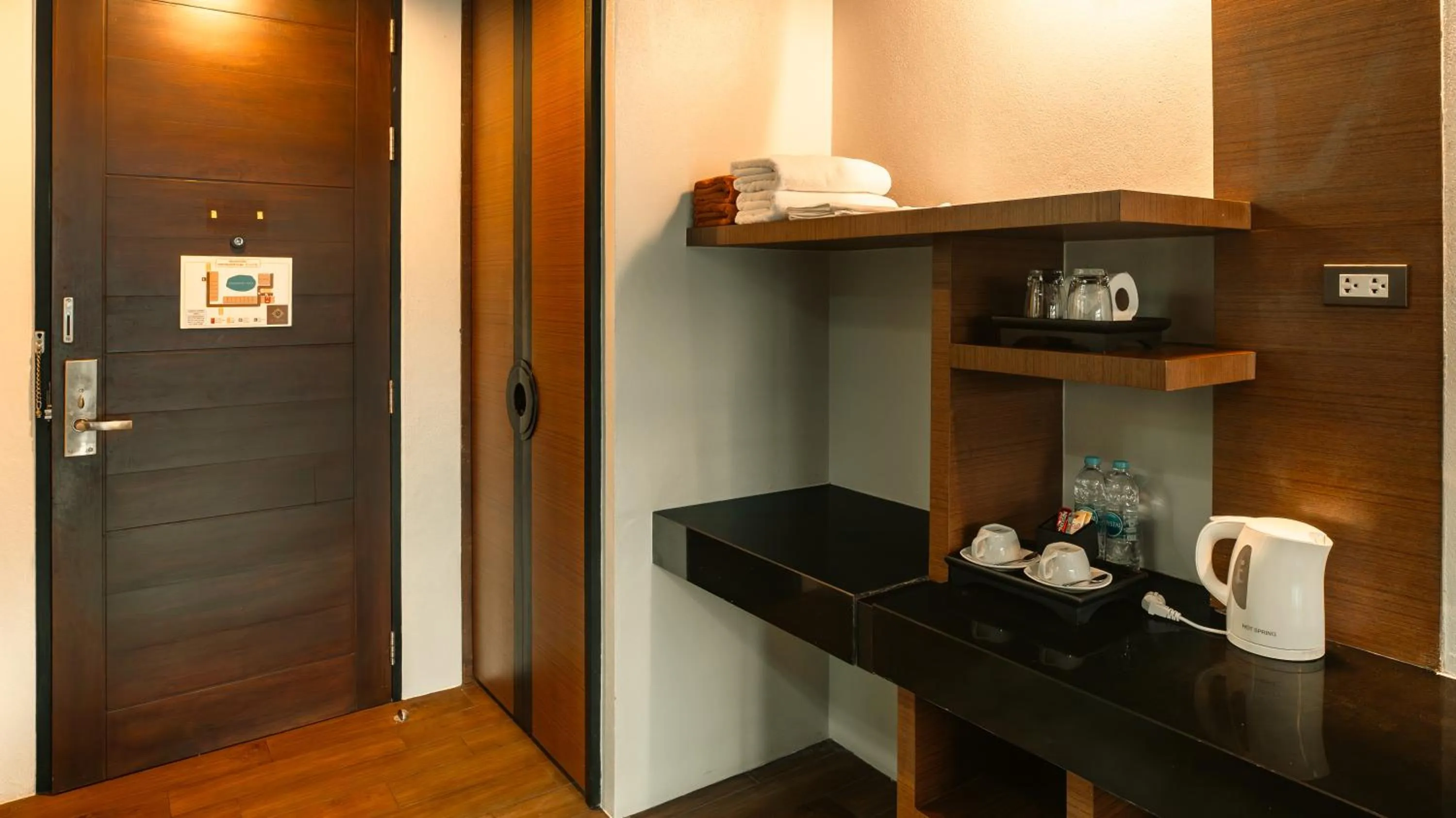 Coffee/tea facilities in Am Samui Palace