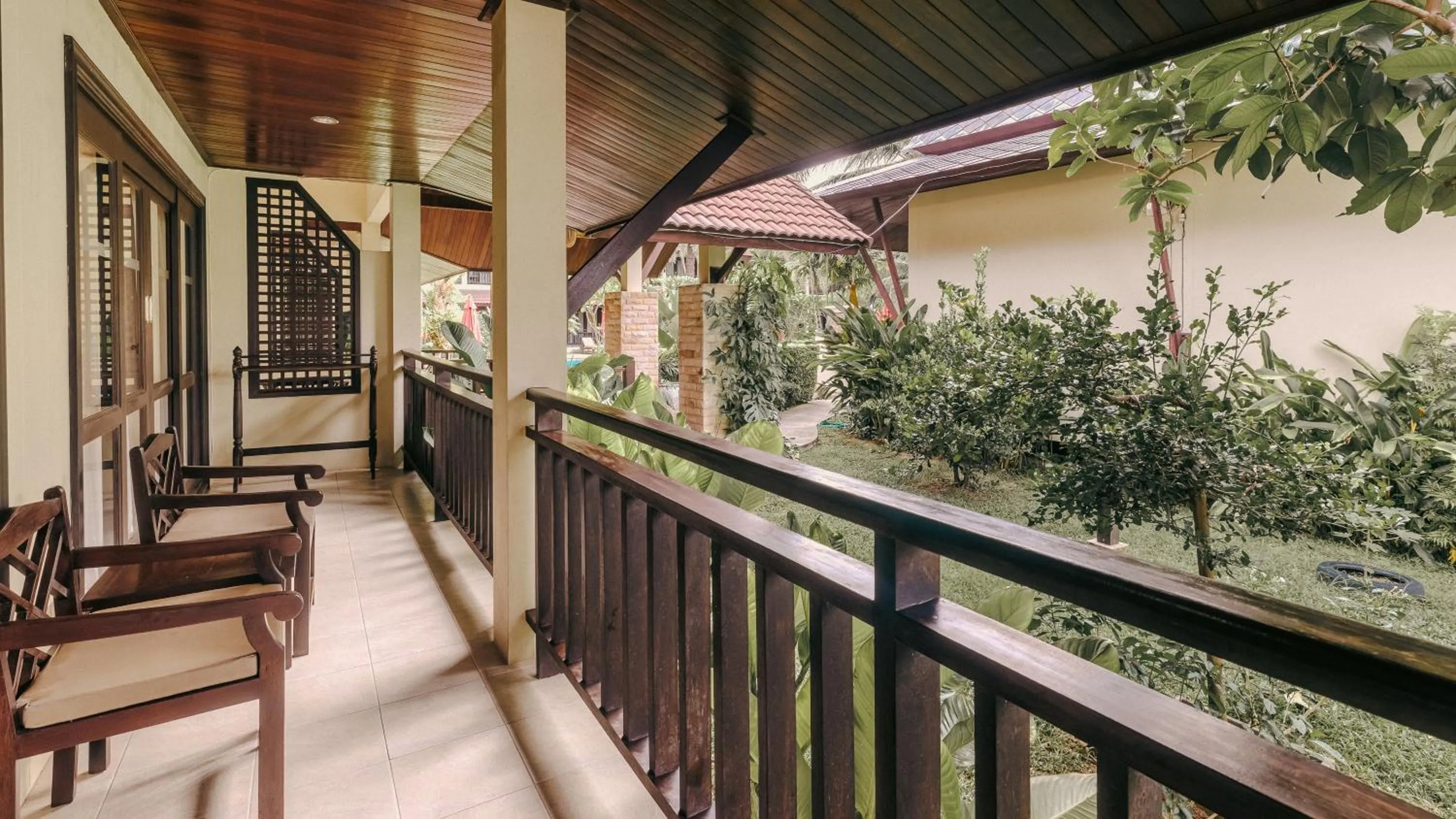 Garden in Am Samui Palace