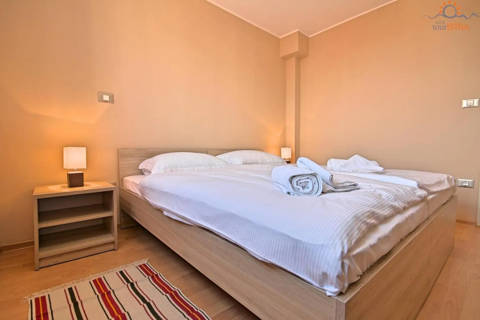 Bed in Rotonda Inn Novigrad