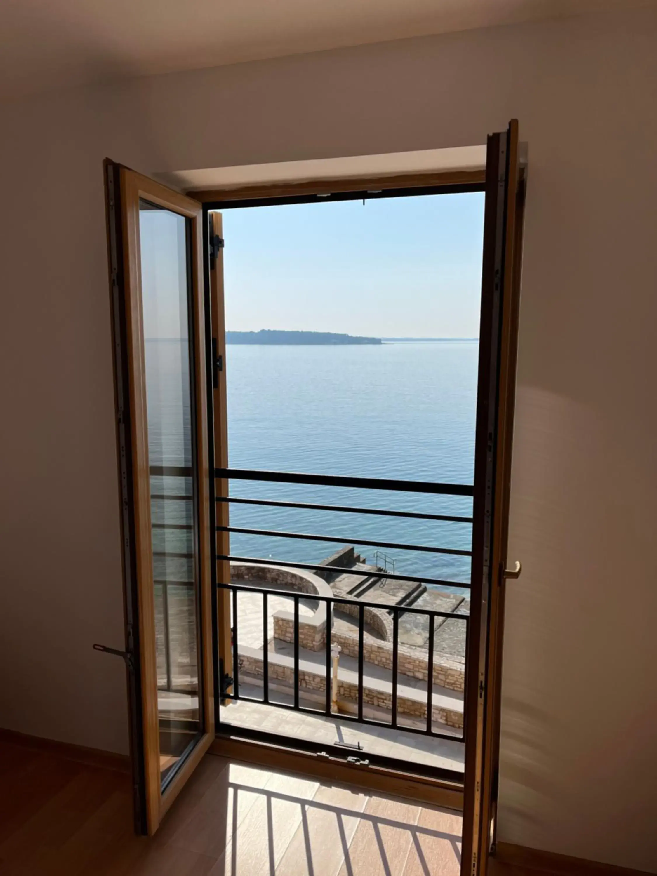Apartment with Sea View in Rotonda Inn Novigrad Apartment with Sea View in Rotonda Inn Novigrad