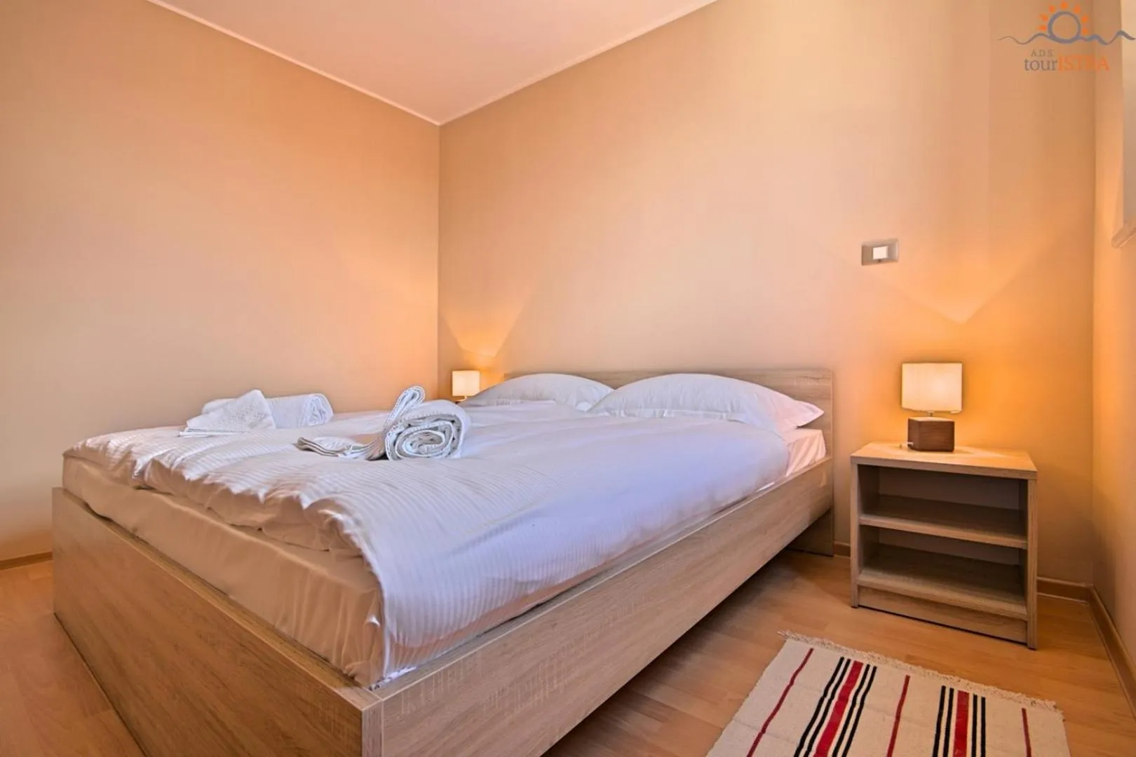 Bed in Rotonda Inn Novigrad