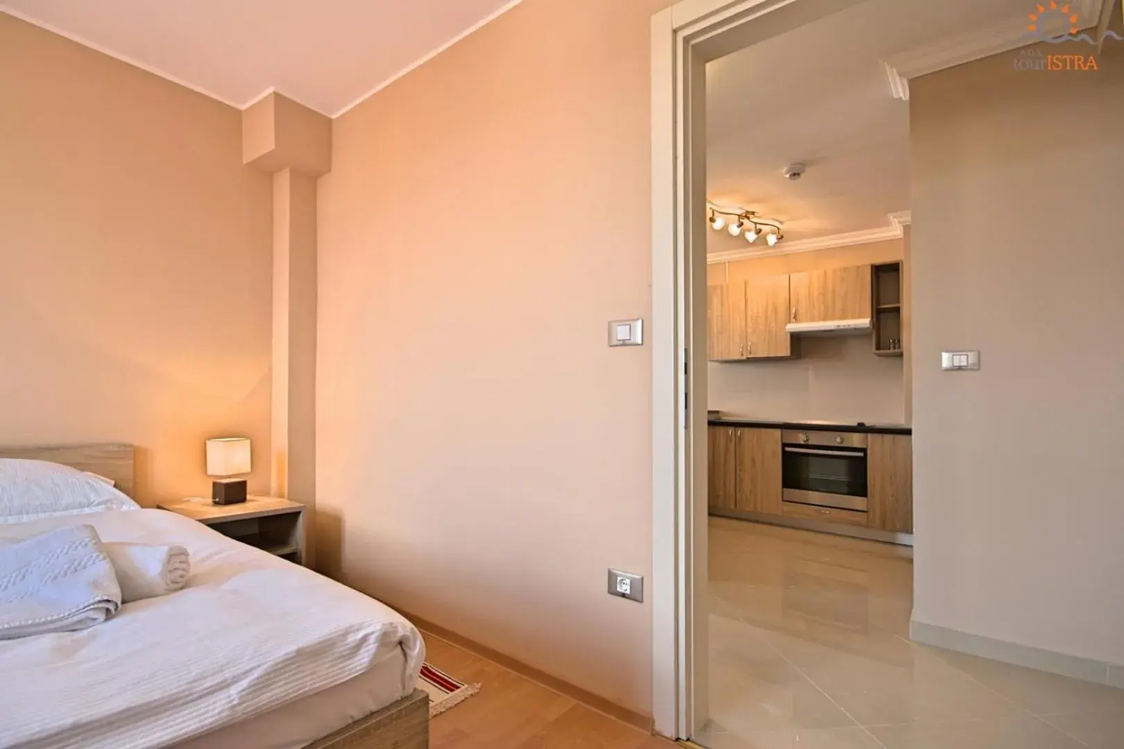 Two-Bedroom Apartment in Rotonda Inn Novigrad Two-Bedroom Apartment in Rotonda Inn Novigrad