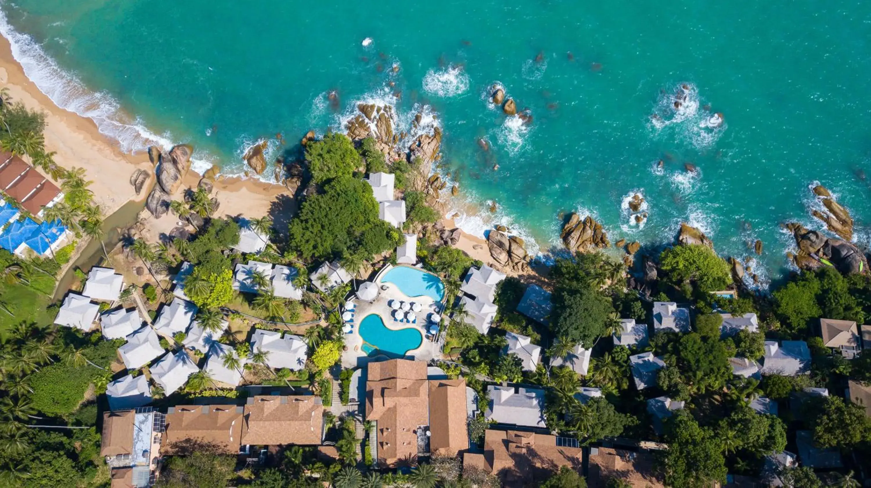 Bird's eye view in Coral Cliff Beach Resort Samui - SHA Plus Bird's eye view in Coral Cliff Beach Resort Samui - SHA Plus