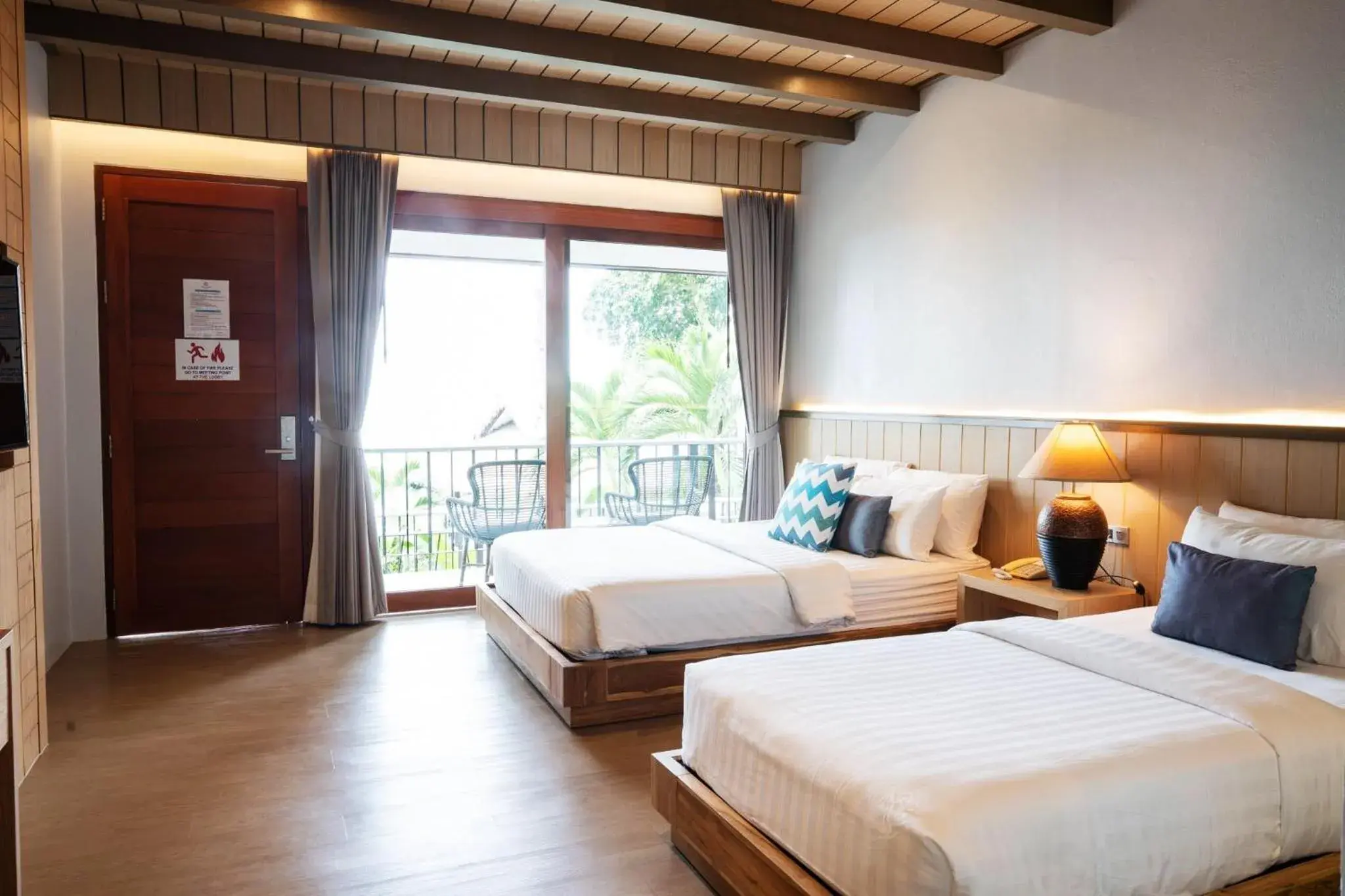 Bed in Coral Cliff Beach Resort Samui - SHA Plus Bed in Coral Cliff Beach Resort Samui - SHA Plus