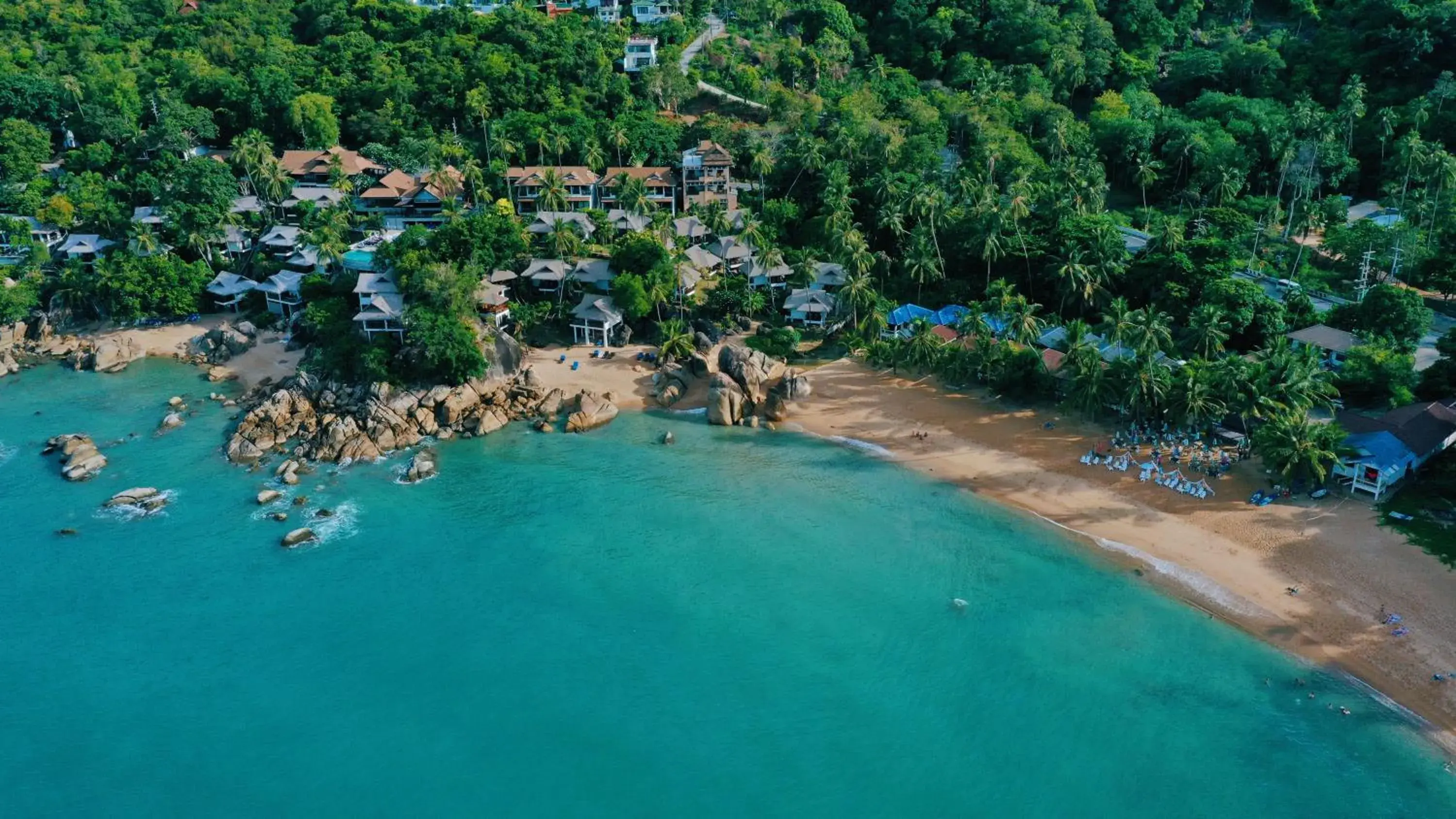 Bird's eye view in Coral Cliff Beach Resort Samui - SHA Plus Bird's eye view in Coral Cliff Beach Resort Samui - SHA Plus