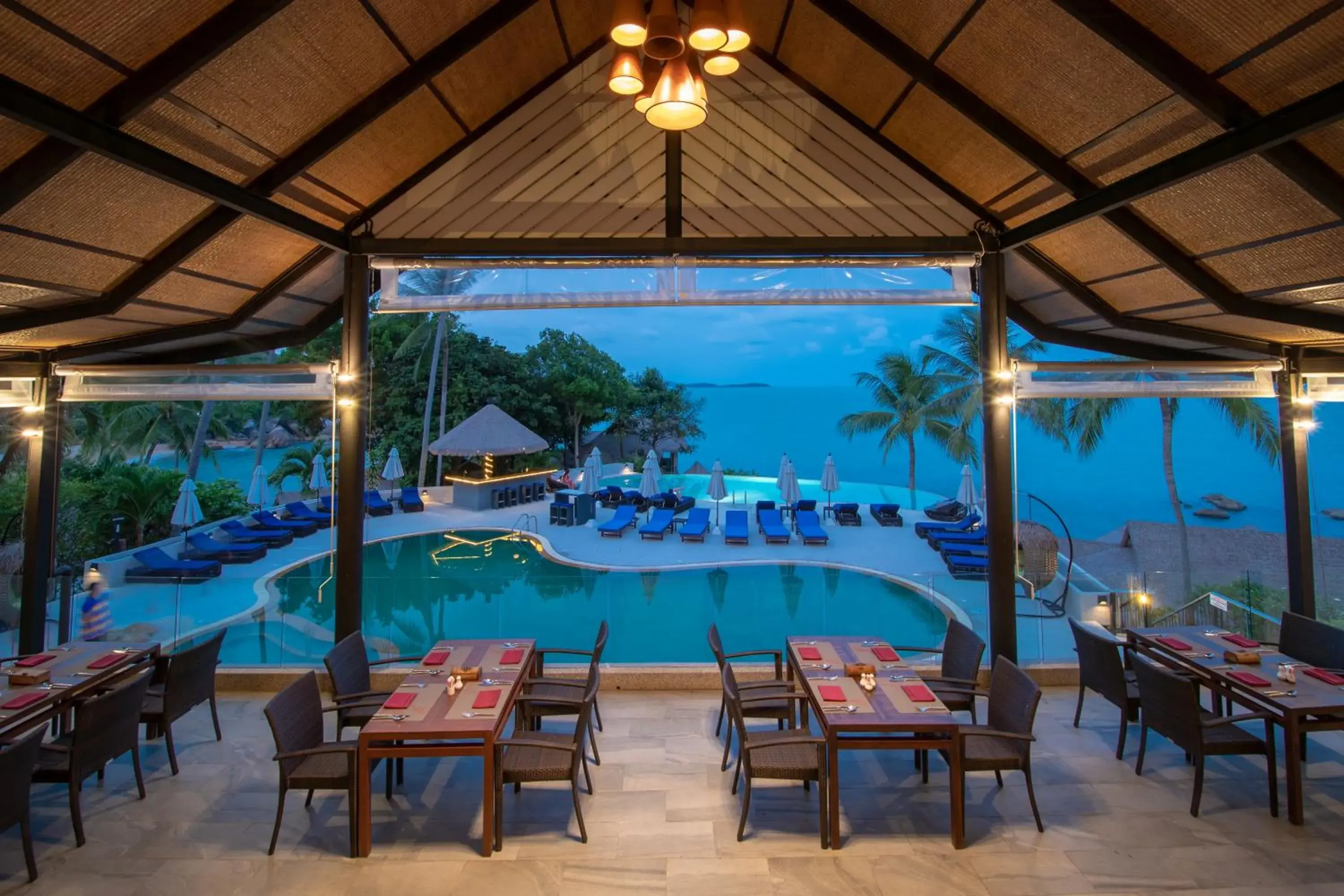 Restaurant/places to eat in Coral Cliff Beach Resort Samui - SHA Plus Restaurant/places to eat in Coral Cliff Beach Resort Samui - SHA Plus