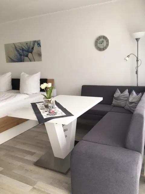 Photo of the whole room in Appartementhaus Nürnberg