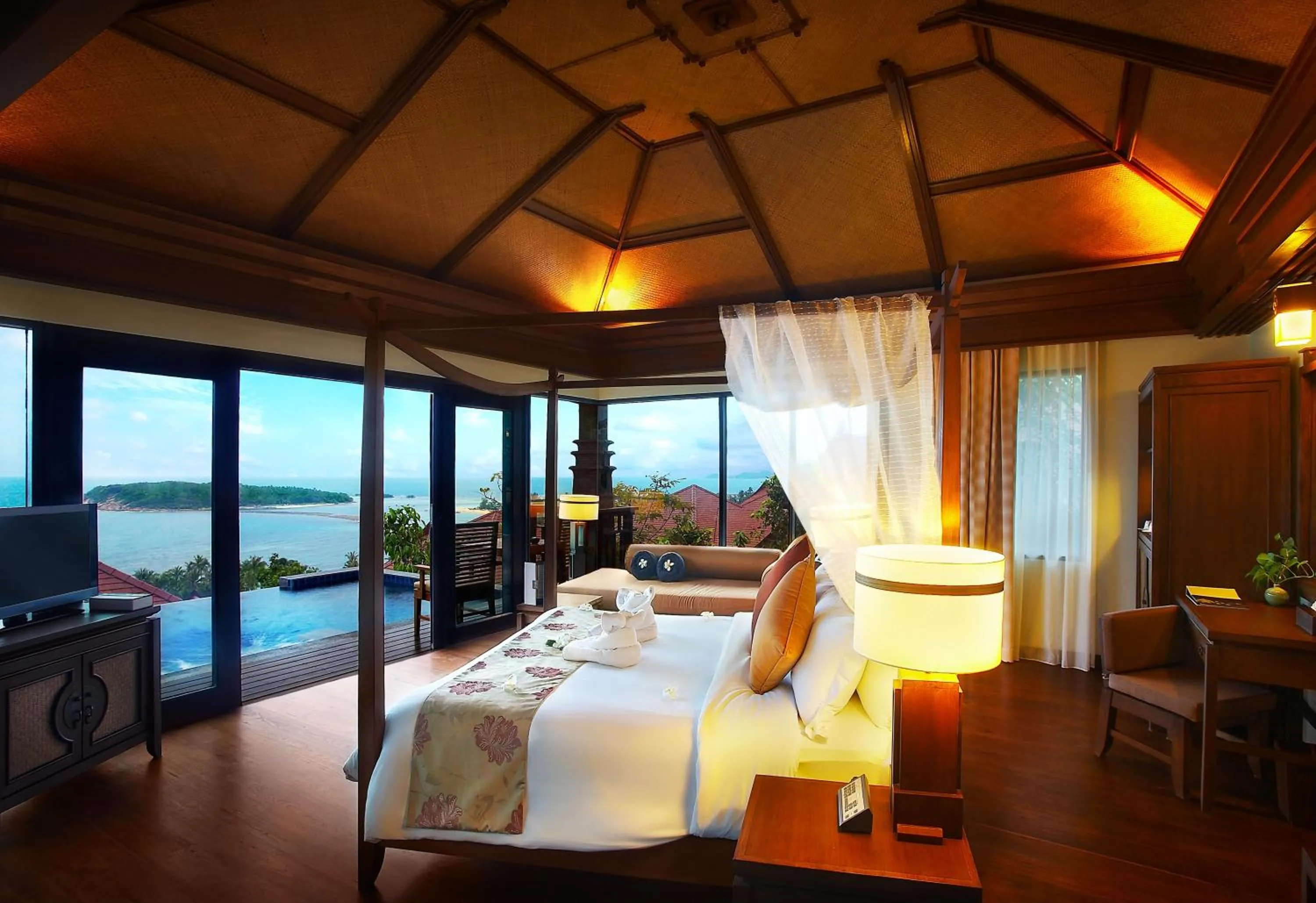 View (from property/room), Bed in Nora Buri Resort & Spa - SHA Extra Plus