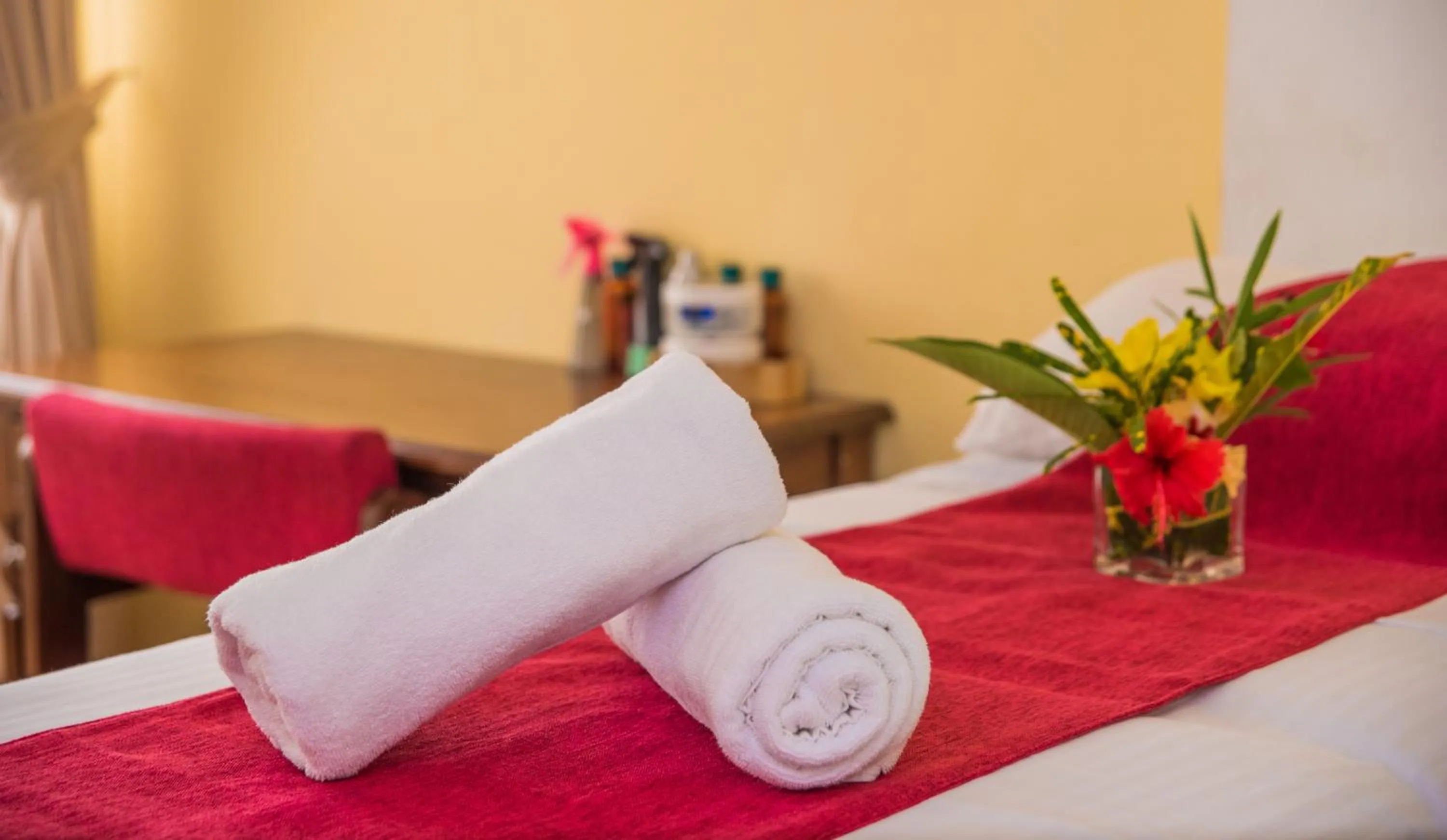 Massage, Bed in Nyali Beach Holiday Resort