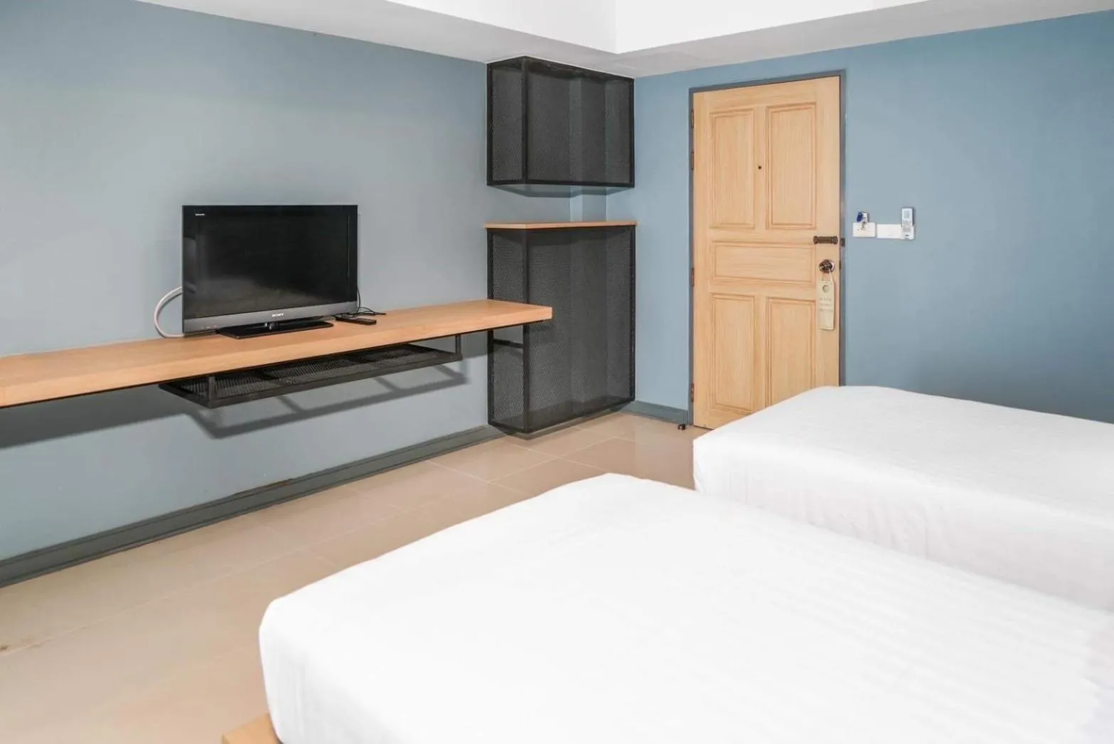 Bed in Nora LakeView