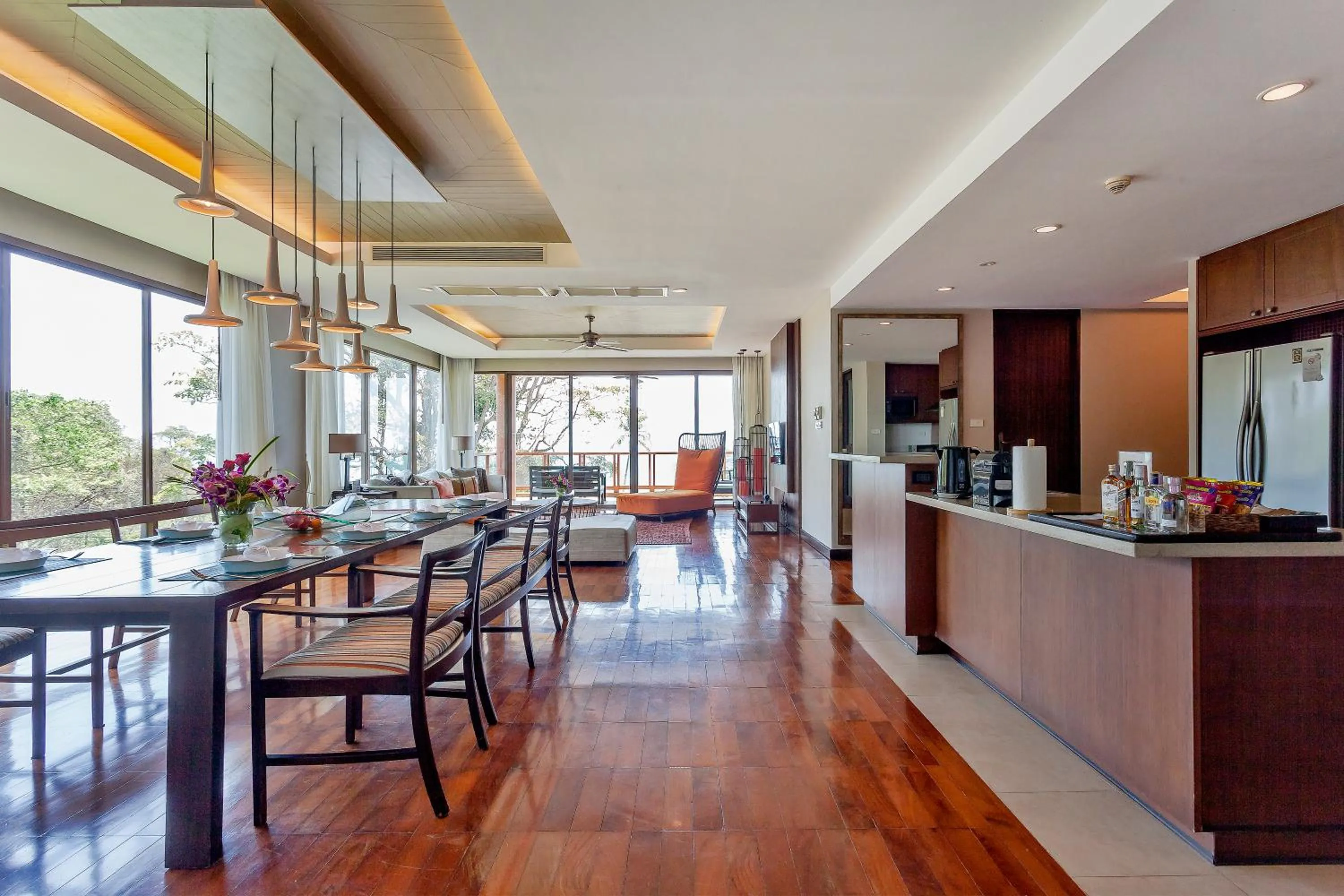 Kitchen or kitchenette in ShaSa Resort - Luxury Beachfront Suites