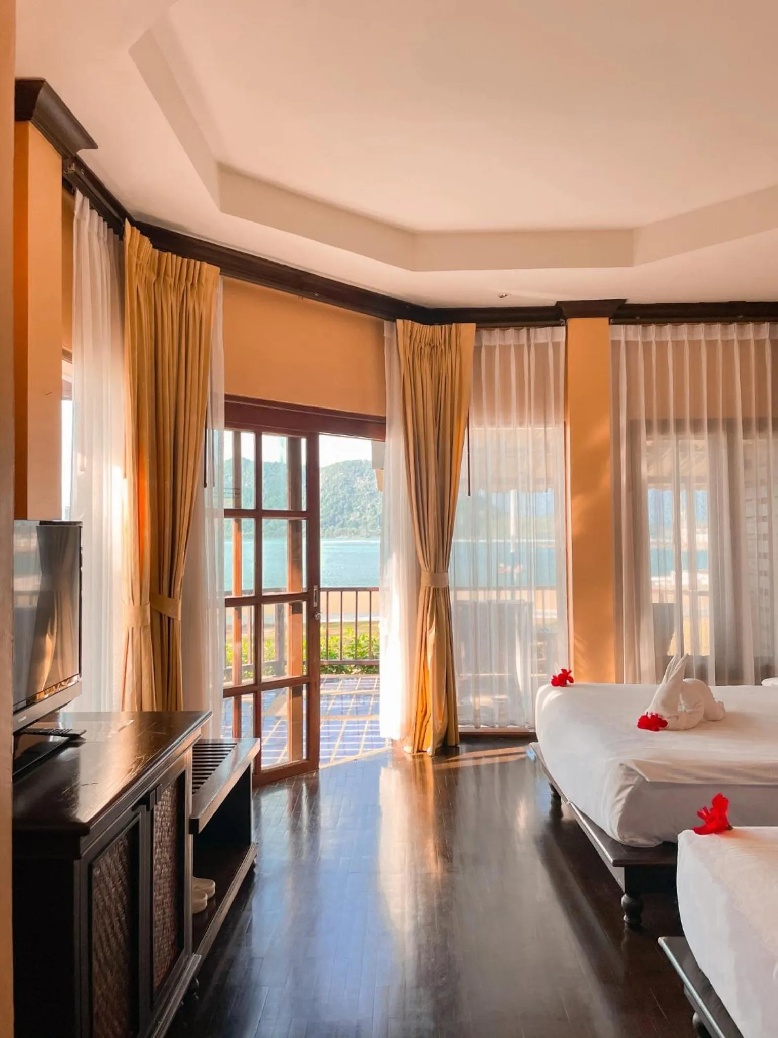 TV and multimedia, Bed in The Aiyapura Koh Chang