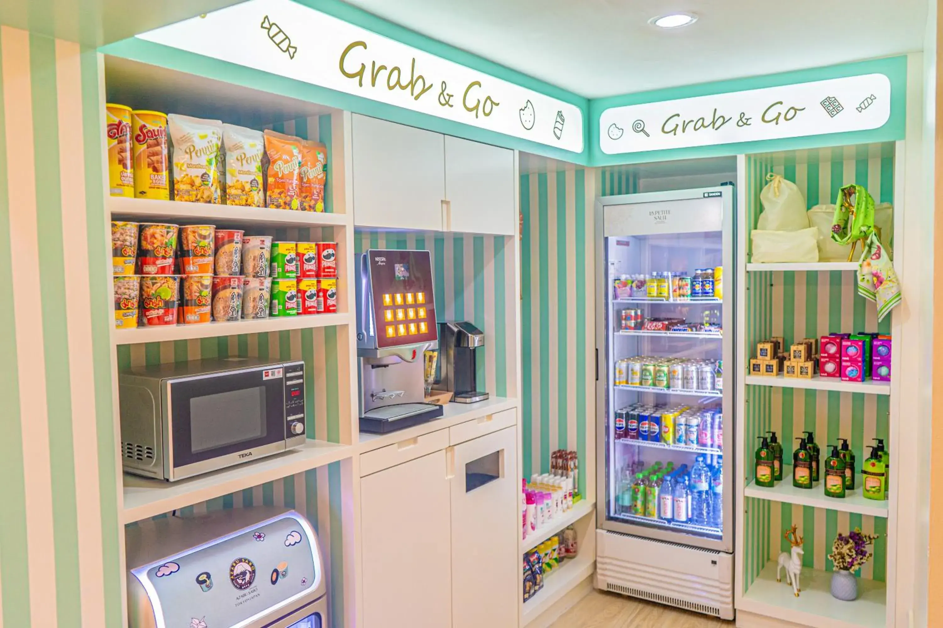 Restaurant/places to eat in La Petite Salil Sukhumvit Thonglor 1 Restaurant/places to eat in La Petite Salil Sukhumvit Thonglor 1