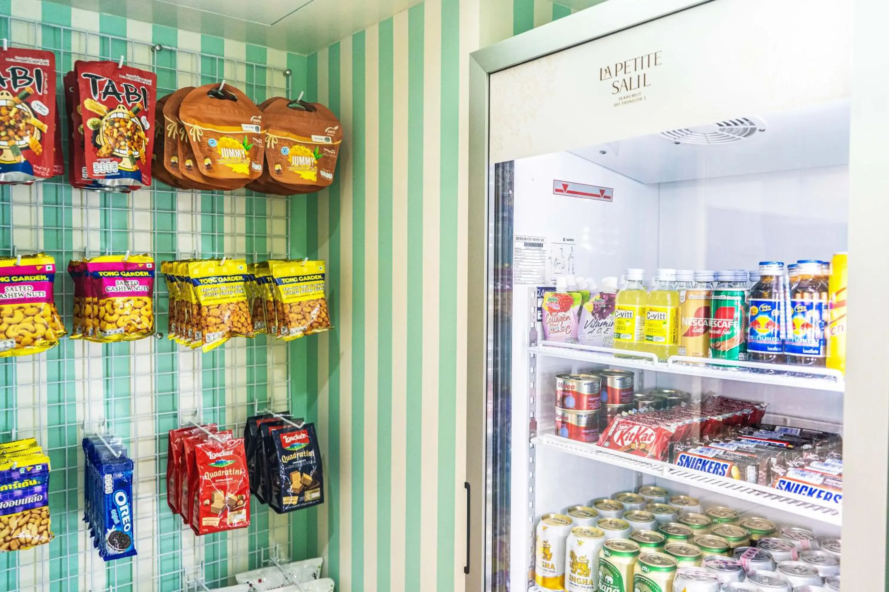 Restaurant/places to eat in La Petite Salil Sukhumvit Thonglor 1 Restaurant/places to eat in La Petite Salil Sukhumvit Thonglor 1