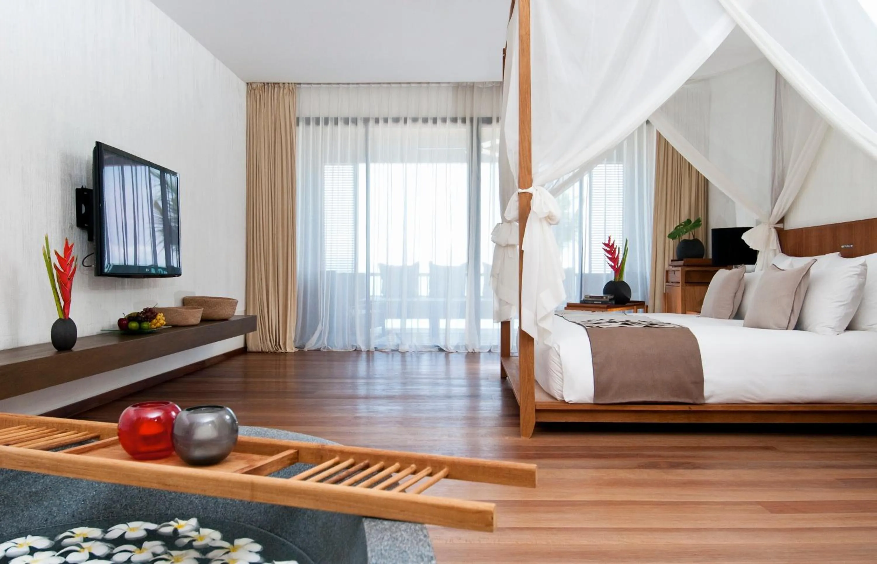 Photo of the whole room, Bed in Hansar Samui Resort & Spa - SHA Extra Plus