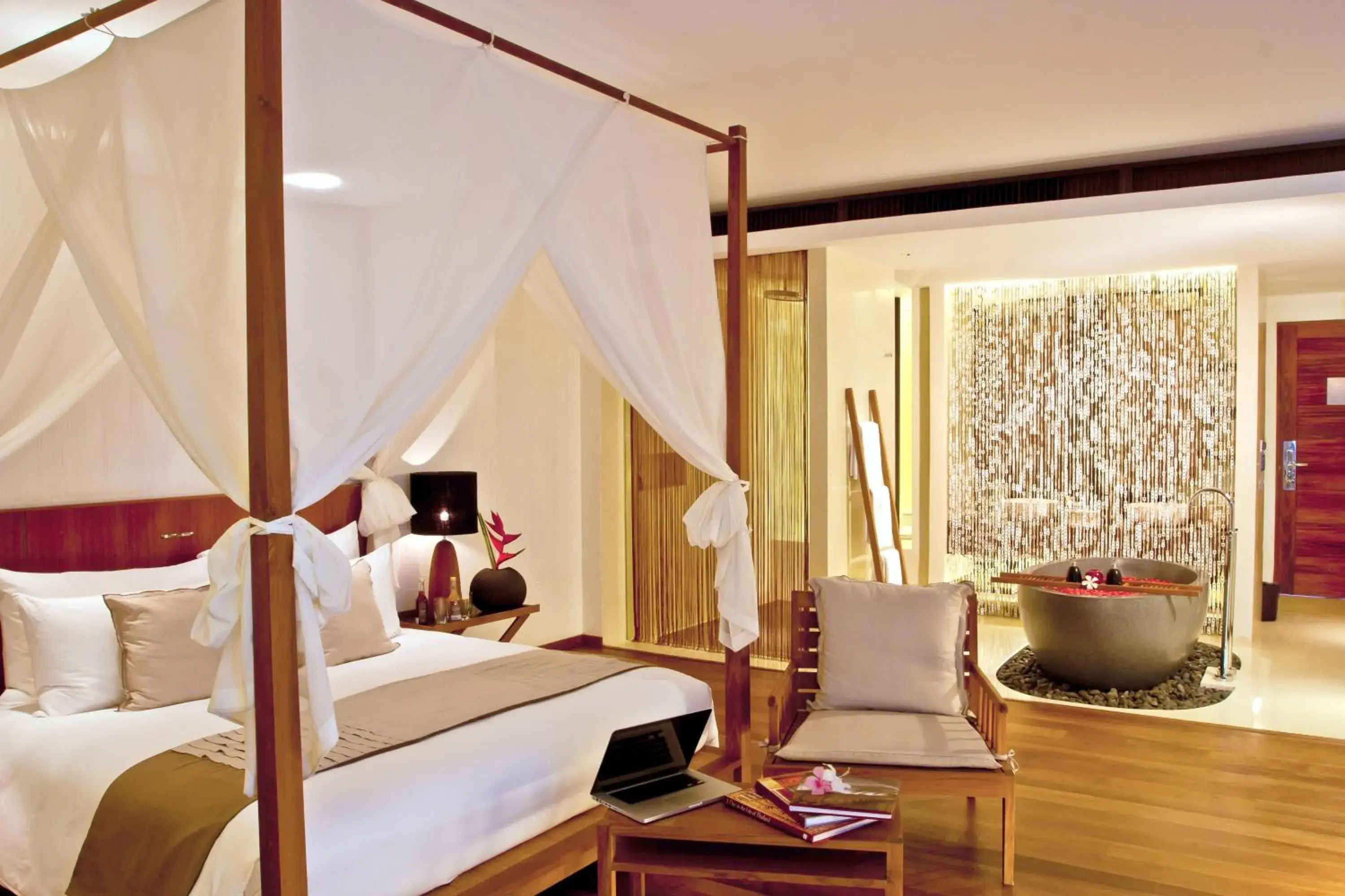 Photo of the whole room, Bed in Hansar Samui Resort & Spa - SHA Extra Plus Photo of the whole room, Bed in Hansar Samui Resort & Spa - SHA Extra Plus