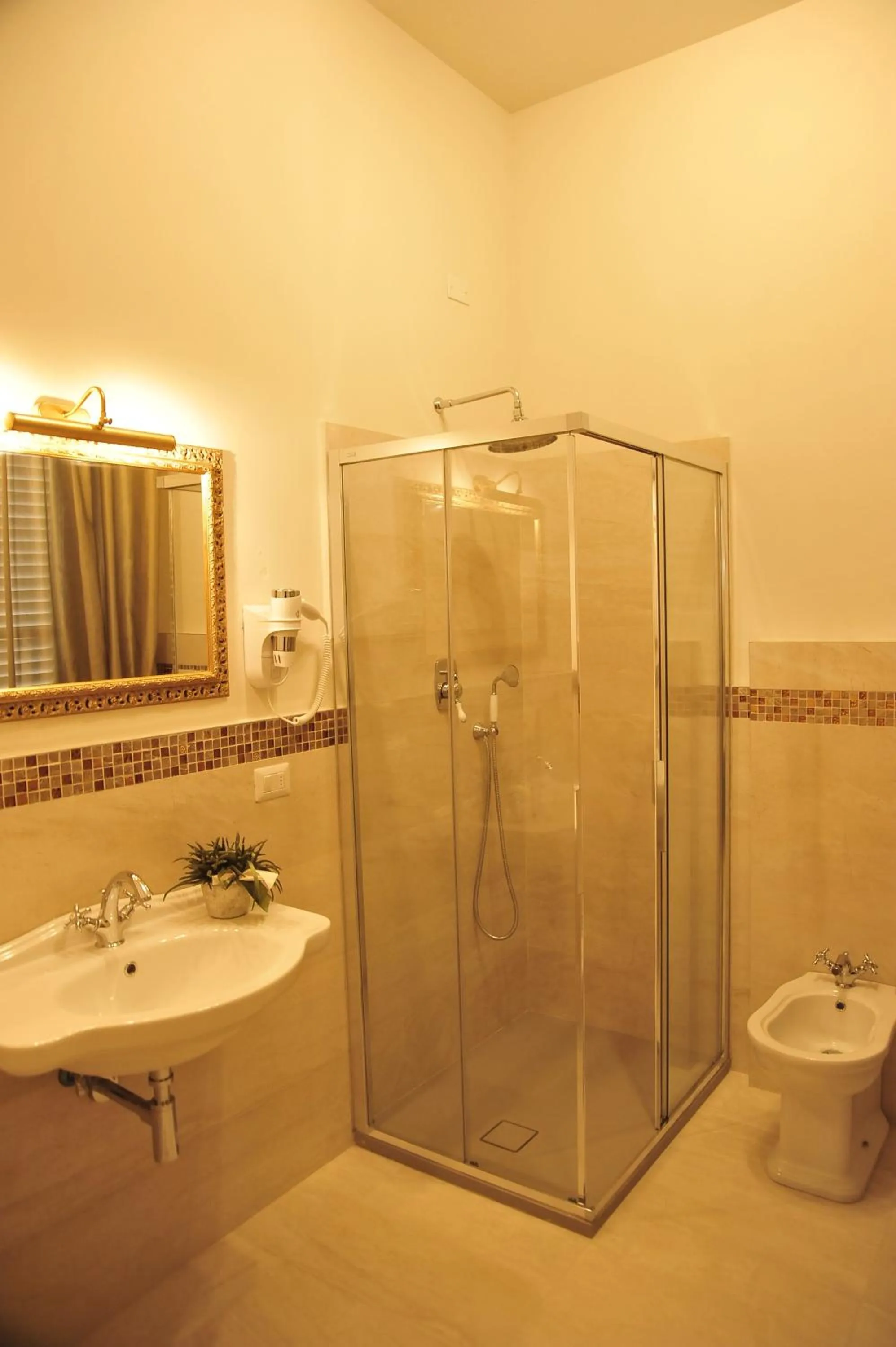 Bathroom in B&B Villa Anna