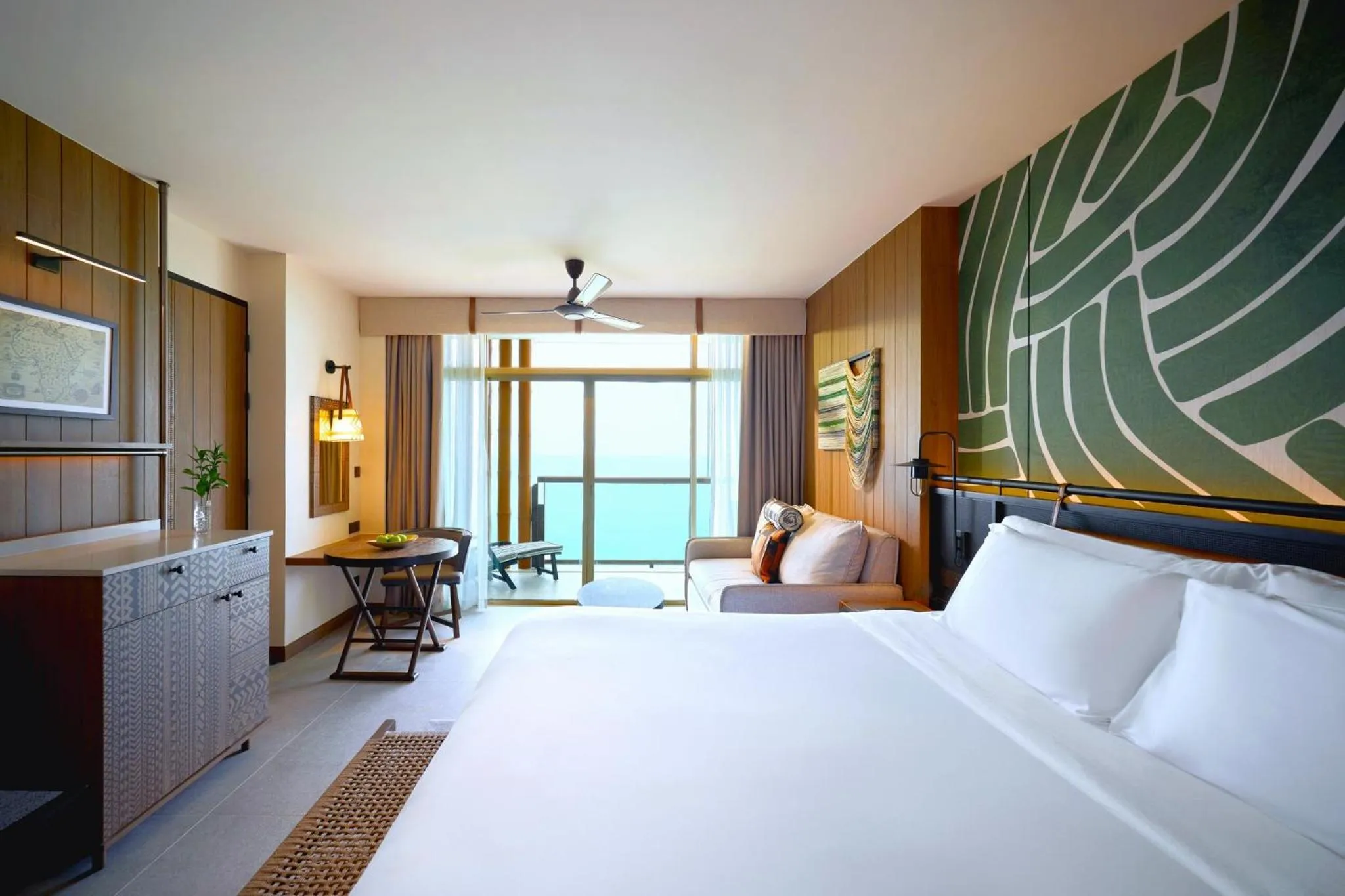 Photo of the whole room, Bed in Centara Grand Mirage Beach Resort Pattaya