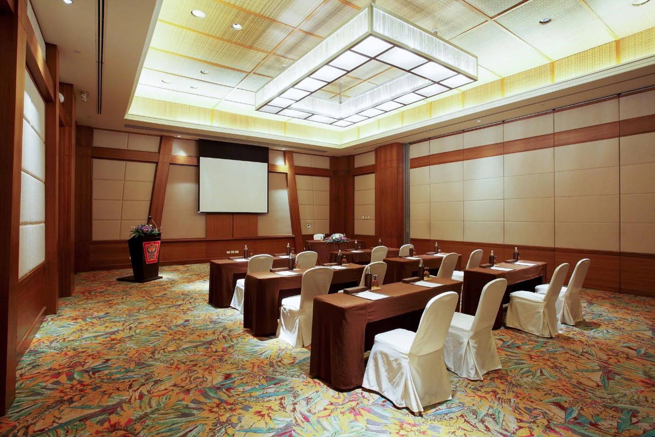 Meeting/conference room in Centara Grand Mirage Beach Resort Pattaya