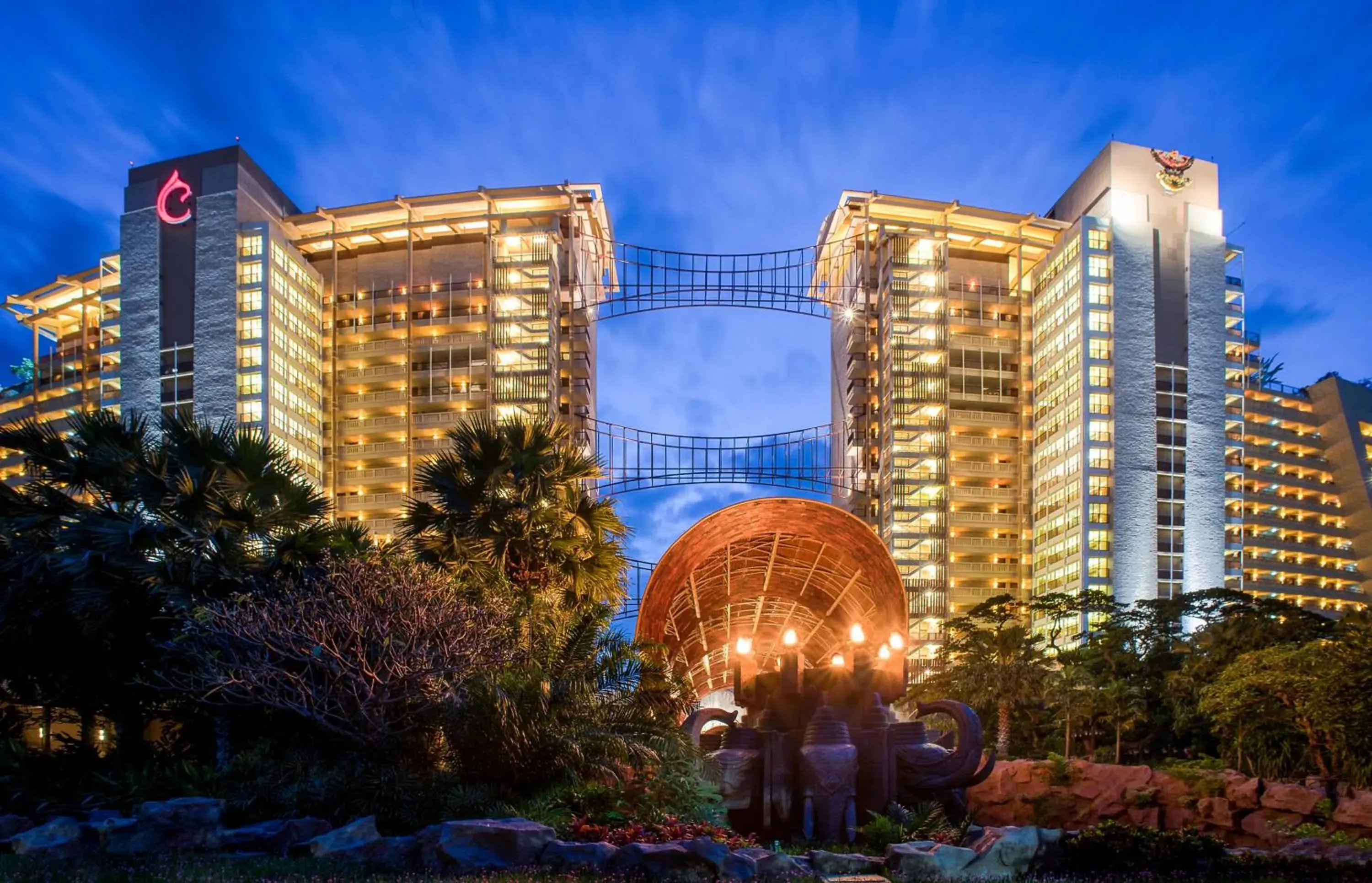 Property building in Centara Grand Mirage Beach Resort Pattaya Property building in Centara Grand Mirage Beach Resort Pattaya