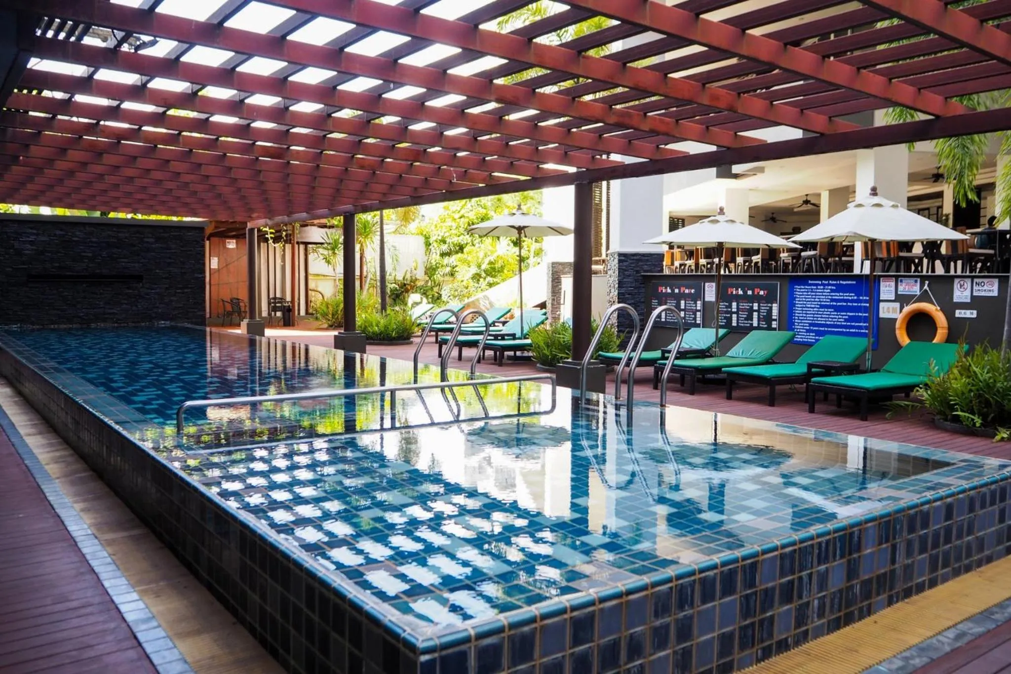 Swimming pool in Andakira Hotel - SHA Extra Plus
