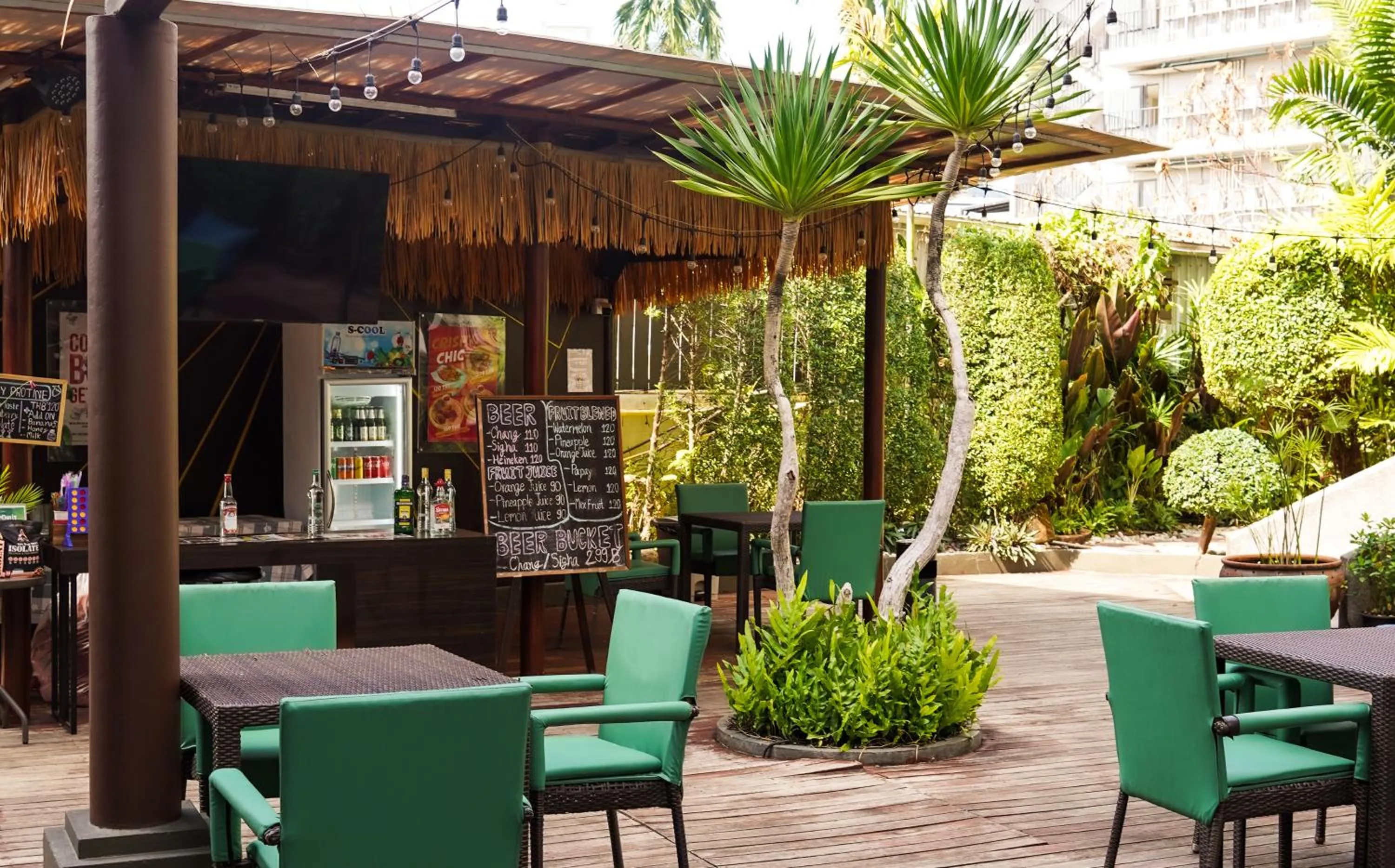 Lounge or bar in Andakira Hotel - SHA Extra Plus