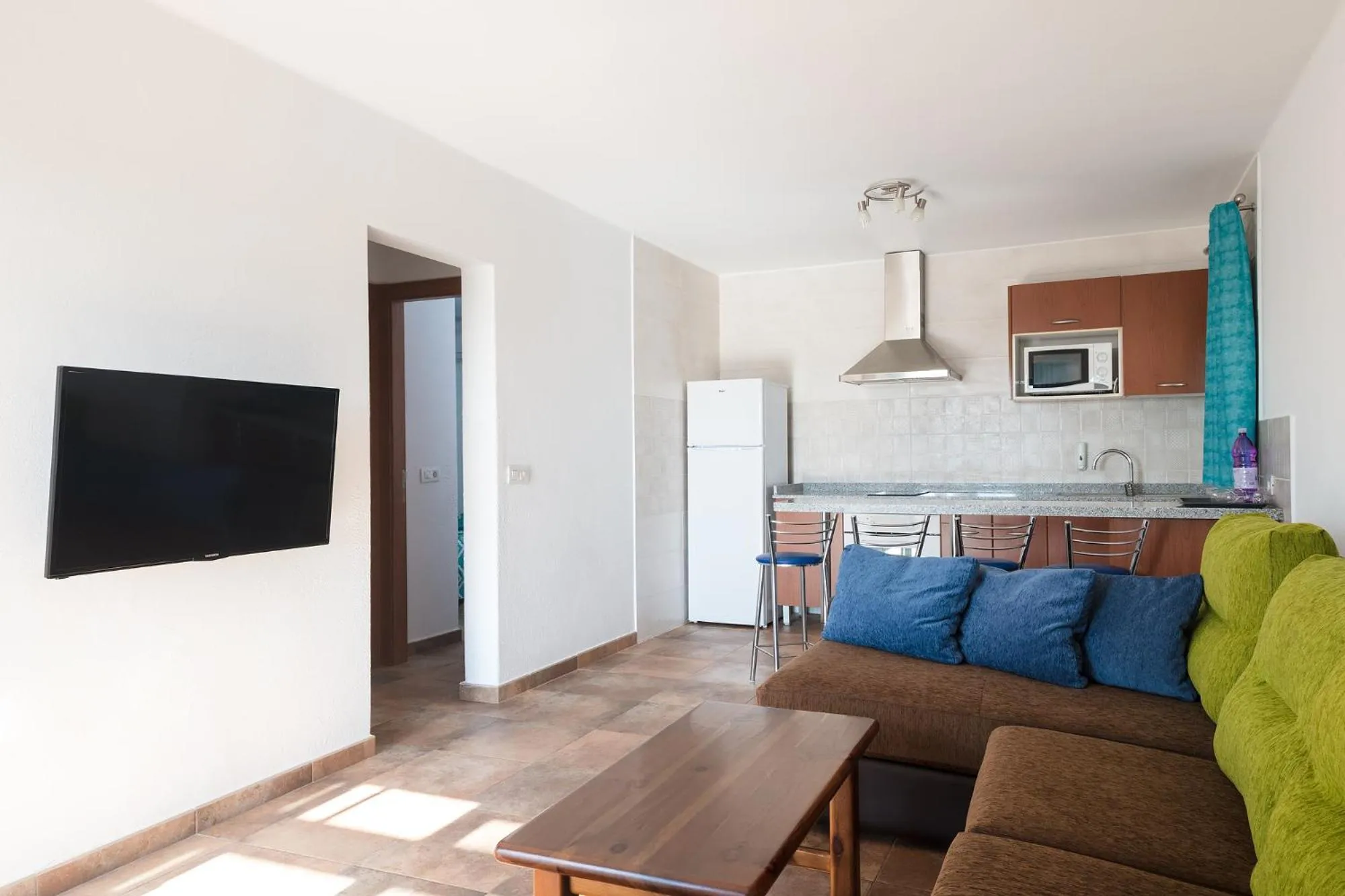 Kitchen or kitchenette in Apartamentos Villa Canaima