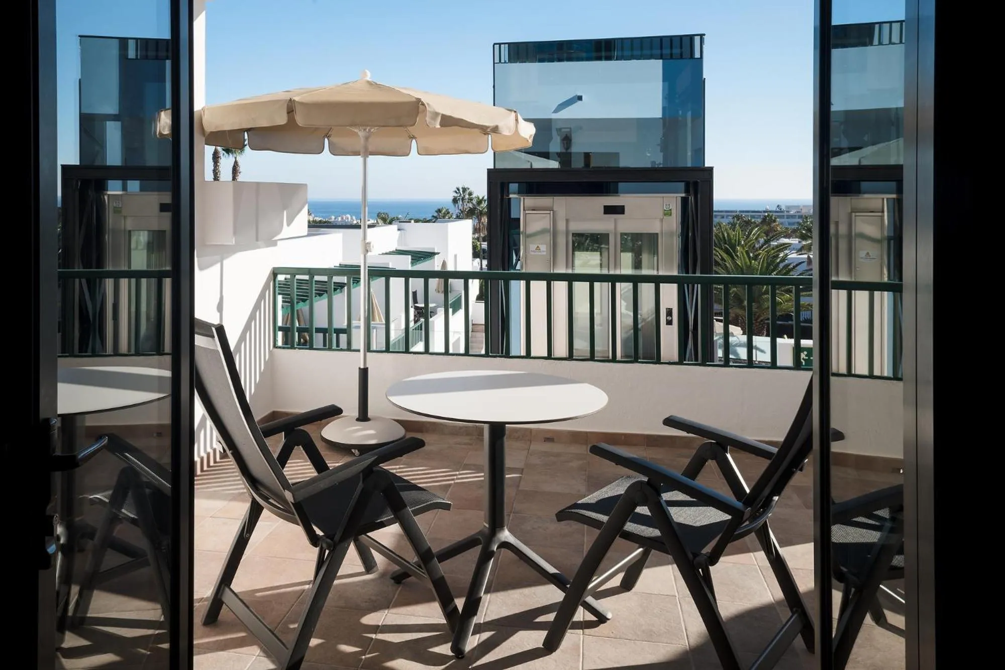 Balcony/Terrace in Apartamentos Villa Canaima
