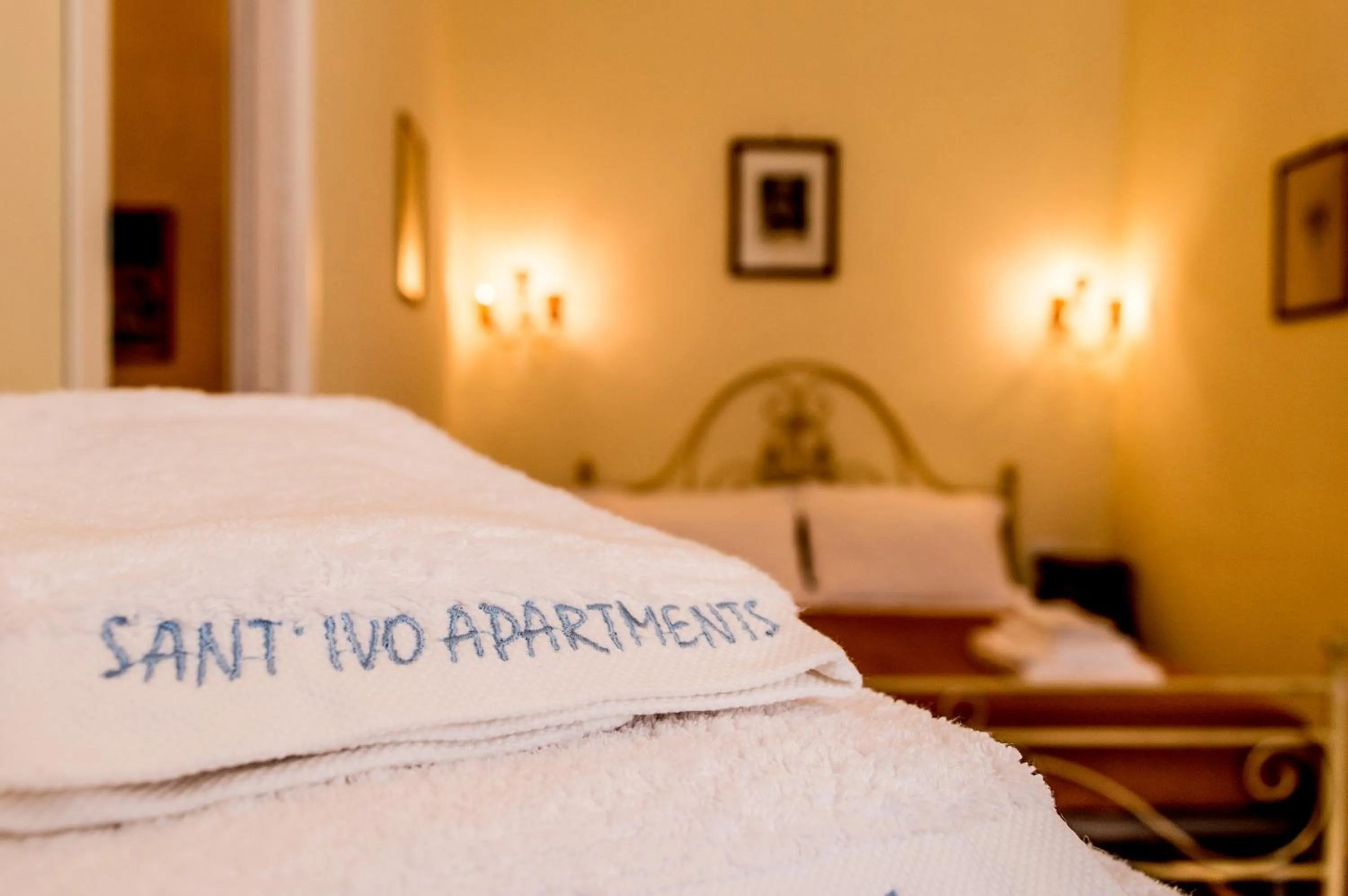 Bed in Sant'Ivo Apartments