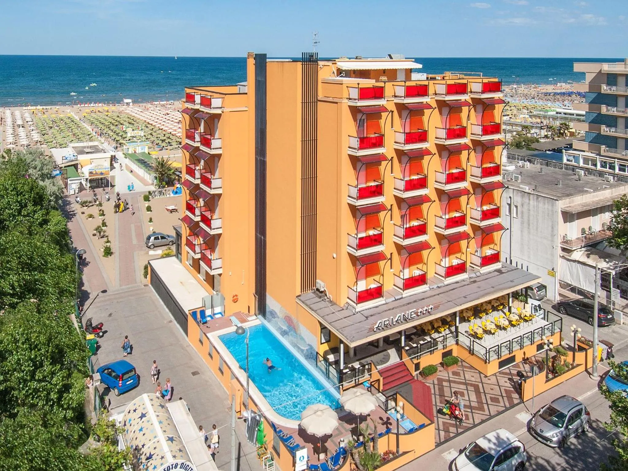 Hotel Ariane - BEACHFRONT, XXL Breakfast & Sea View